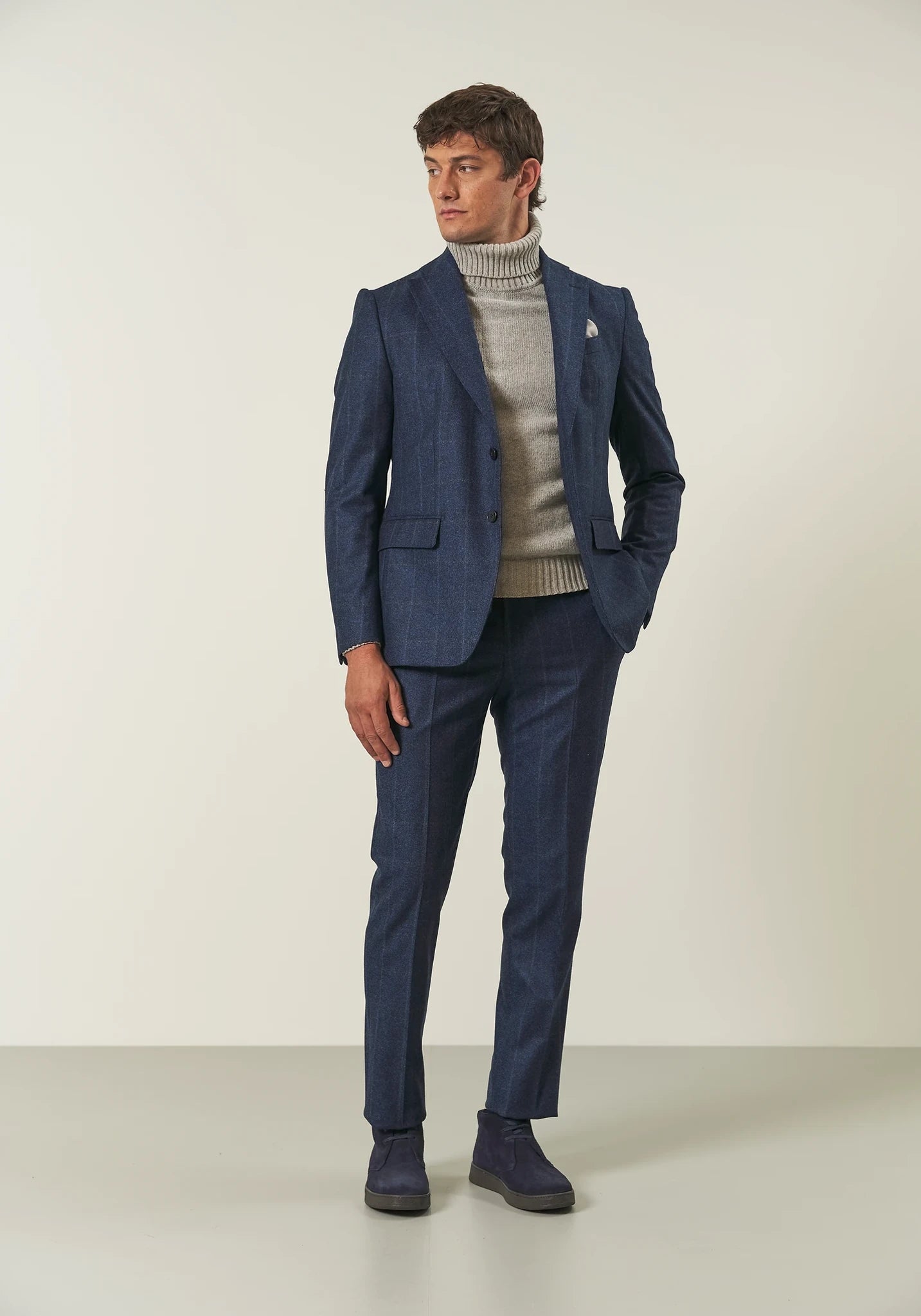 Abito blu scuro check flanella lana vergine custom fit
