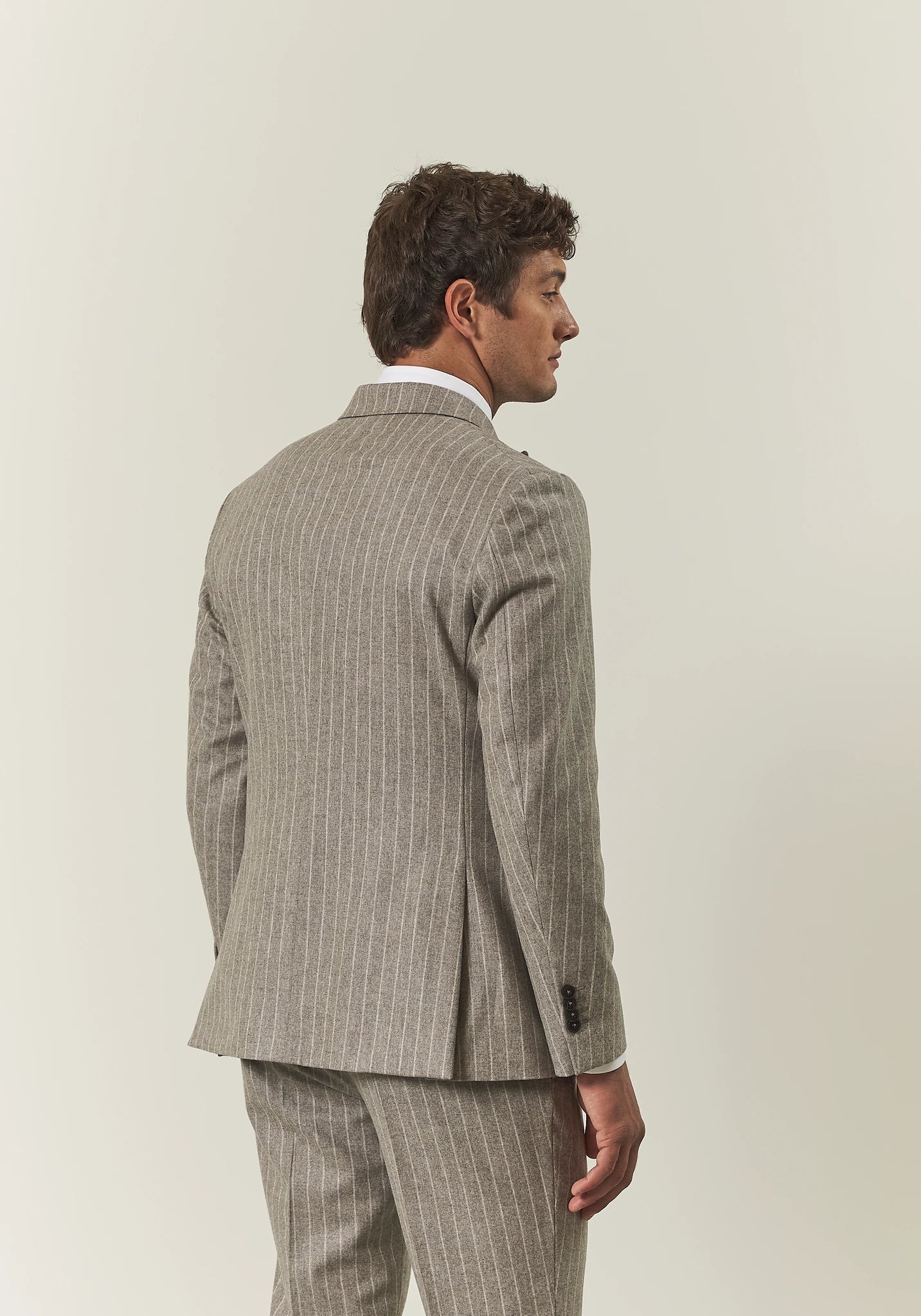 Abito beige gessato punte lancia flanella lana vergine custom fit