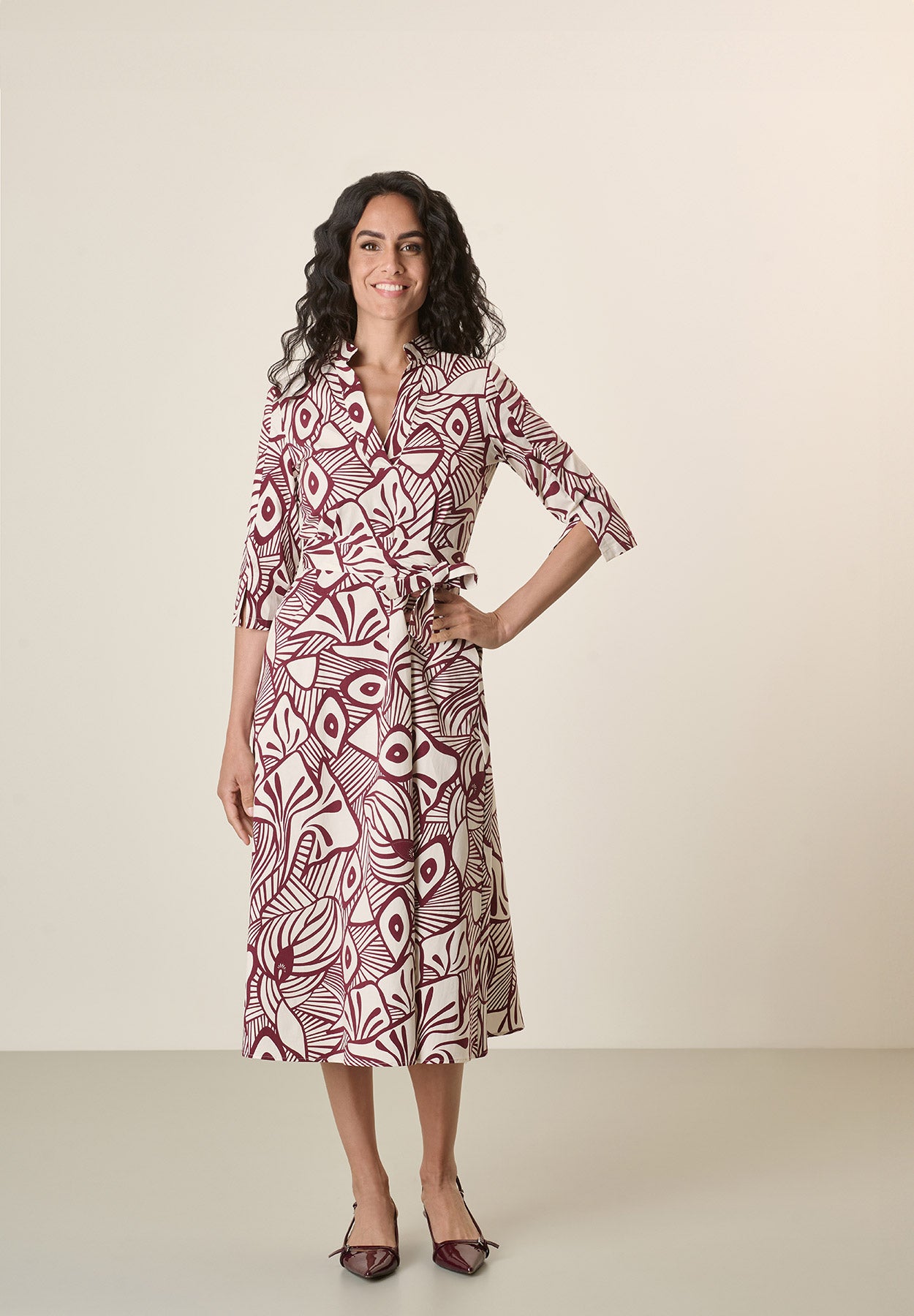 Angelico Cream Dress With Ethnic Pattern In Burgundy Stretch Cotton, Man, Cream/bordeaux, Size 42 Angelico Cream Dress With Ethnic Pattern In Burgundy Stretch Cotton, Man, Cream/bordeaux, Size 42
