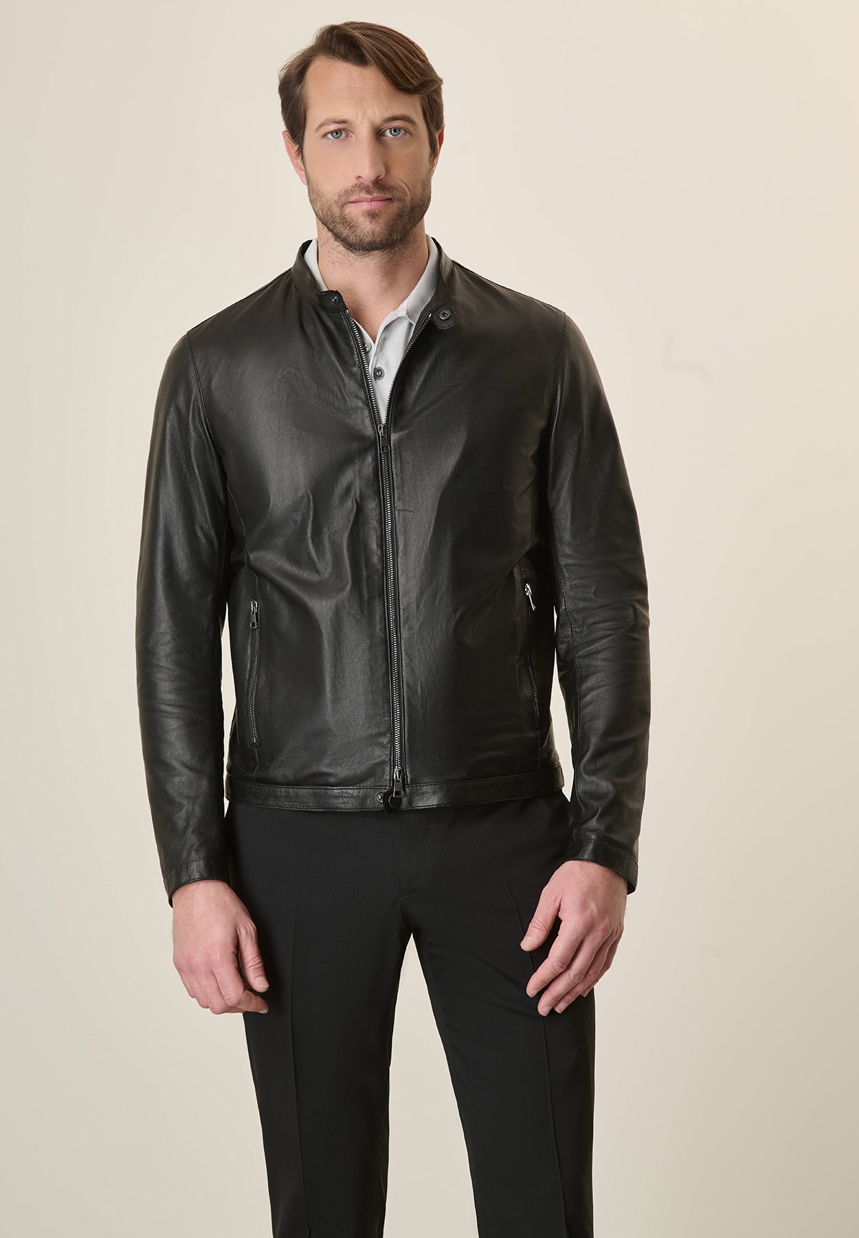 Schwarzes gewachstes Biker-Nappaleder