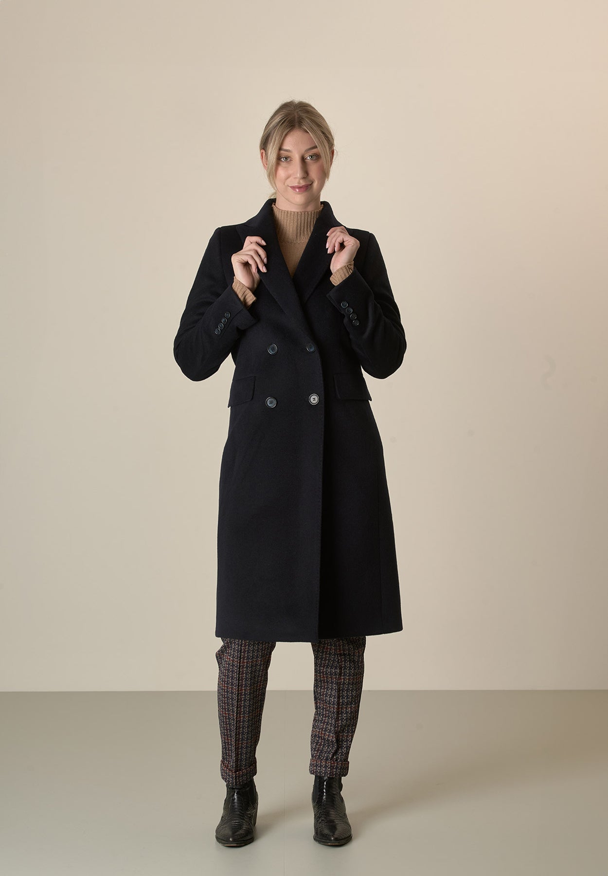 Cappotto blu navy doppiopetto lana cashmere Angelico