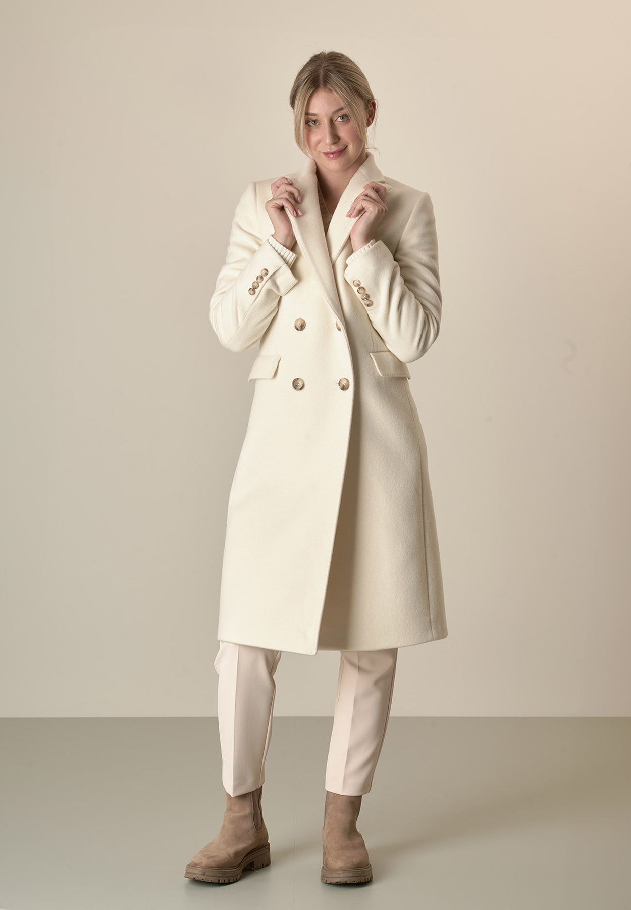 Kalinga Ashok Cappotto Lungo Cammello Con Cintura Cappotto Beige