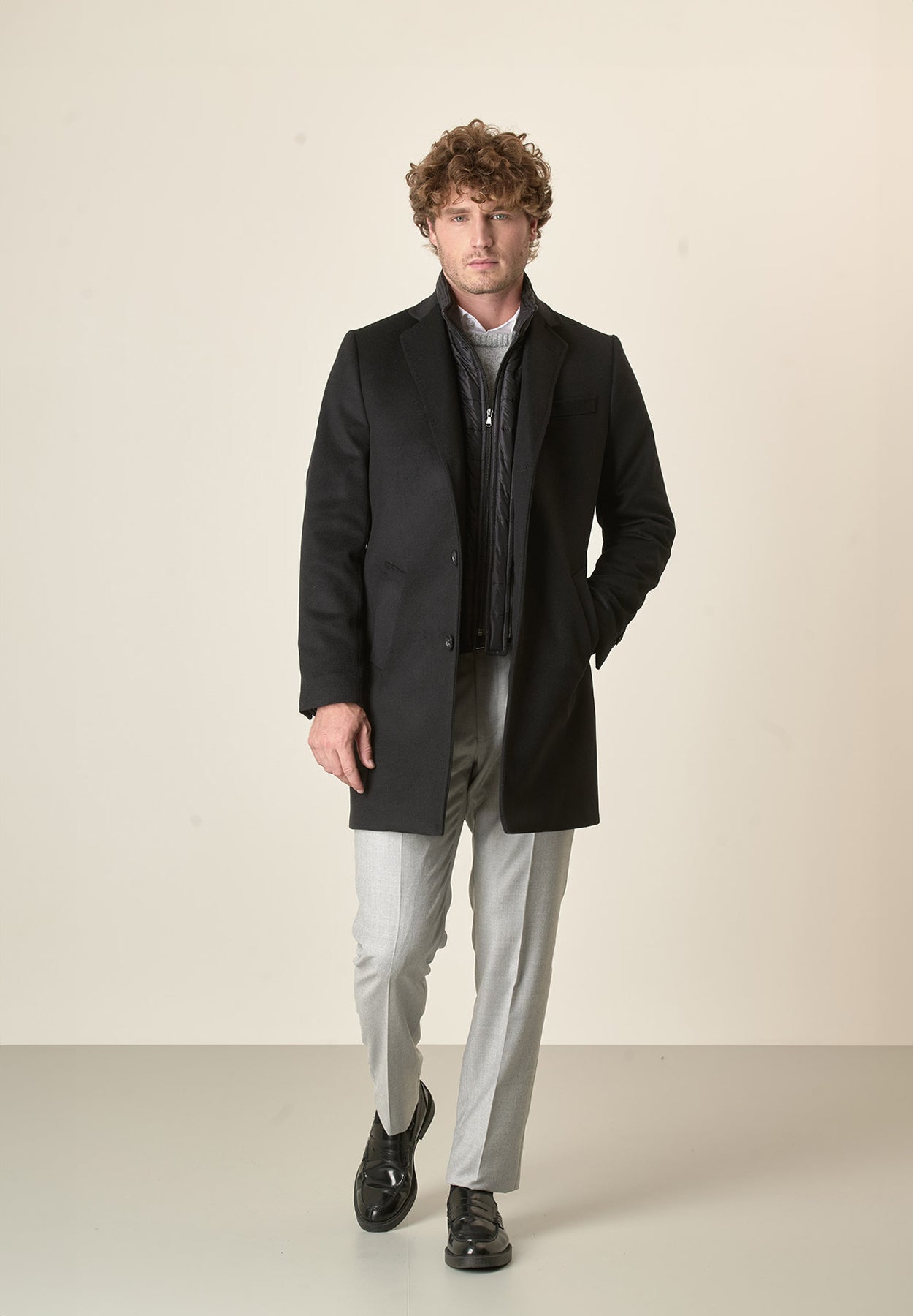 Cappotto nero misto cashmere pettorina staccabile-Angelico