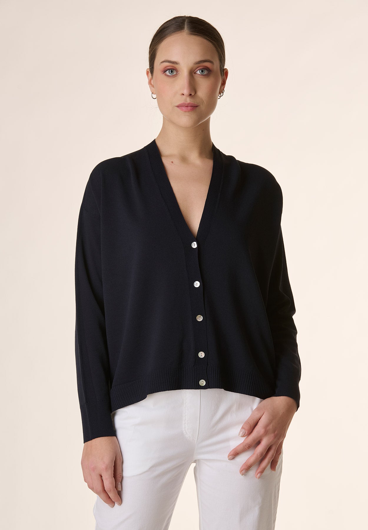 Cardigan blu con bottoni-Angelico