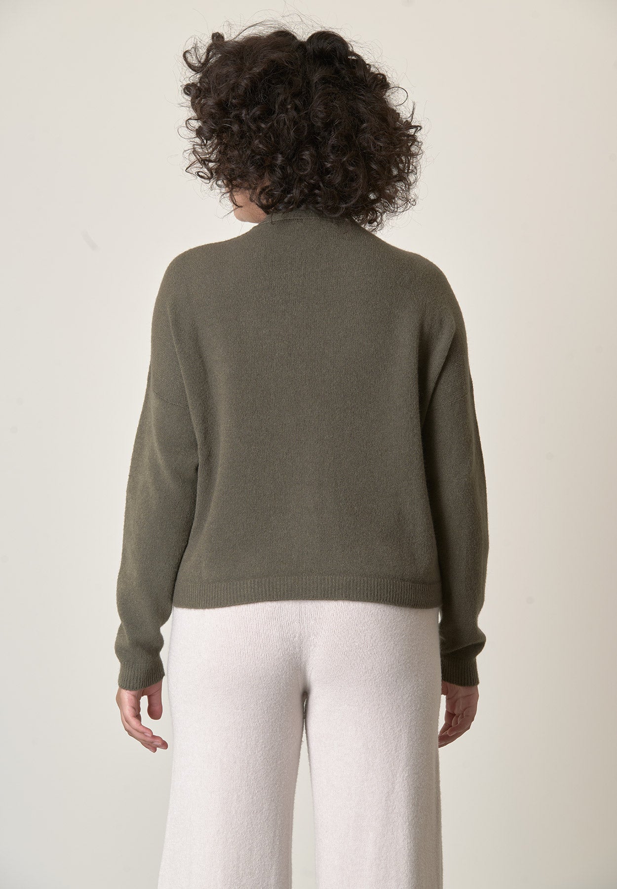 Cardigan verde muschio bottoni-Angelico