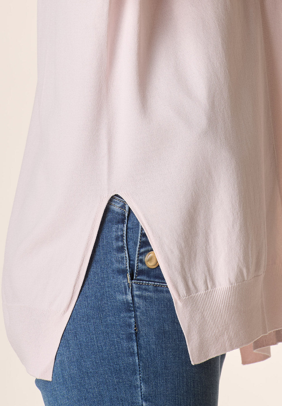 Rosa Strickjacke mit offenem Schalkragen