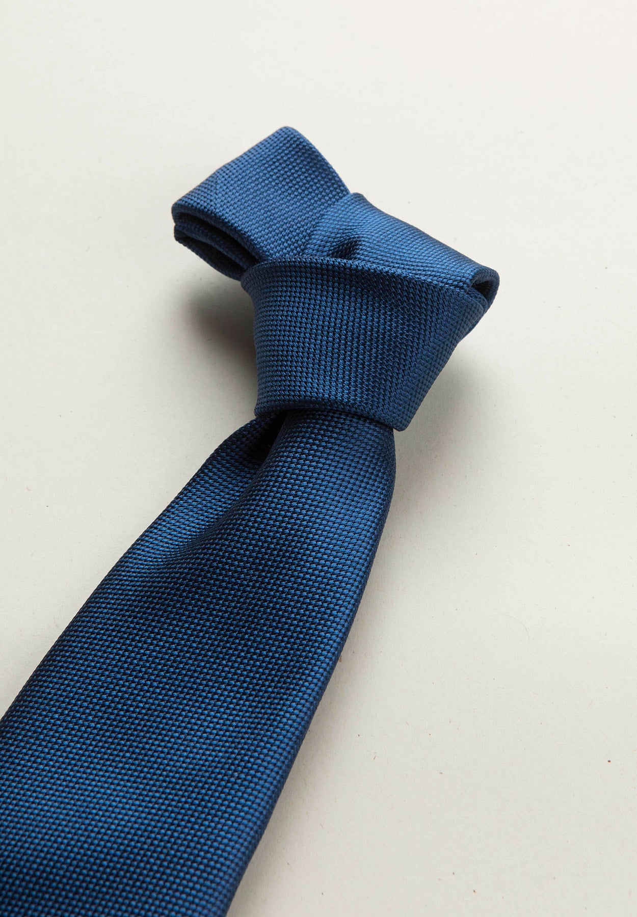Cravatta bluette microarmatura seta Angelico 2
