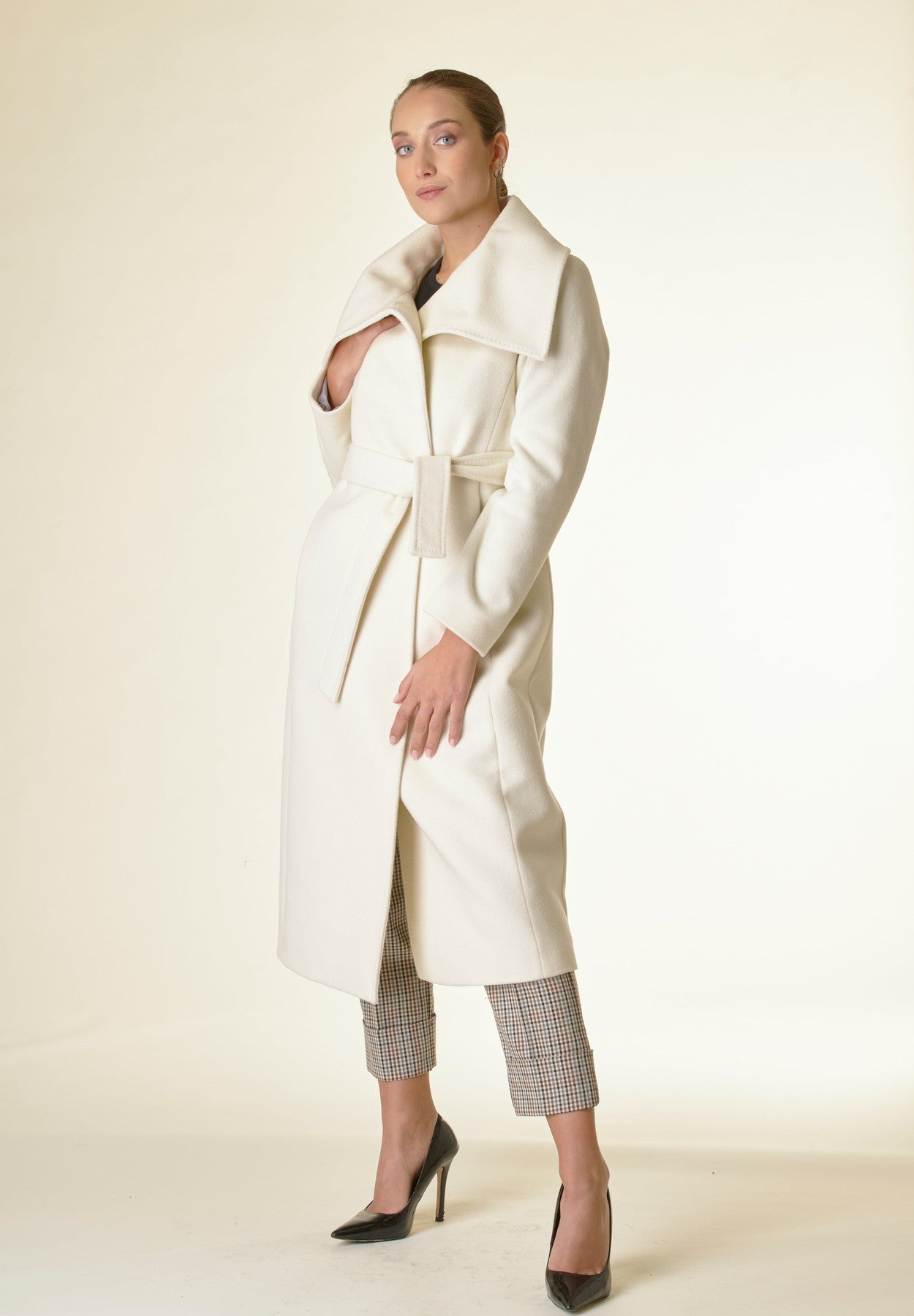 Cappotto panna collo anello