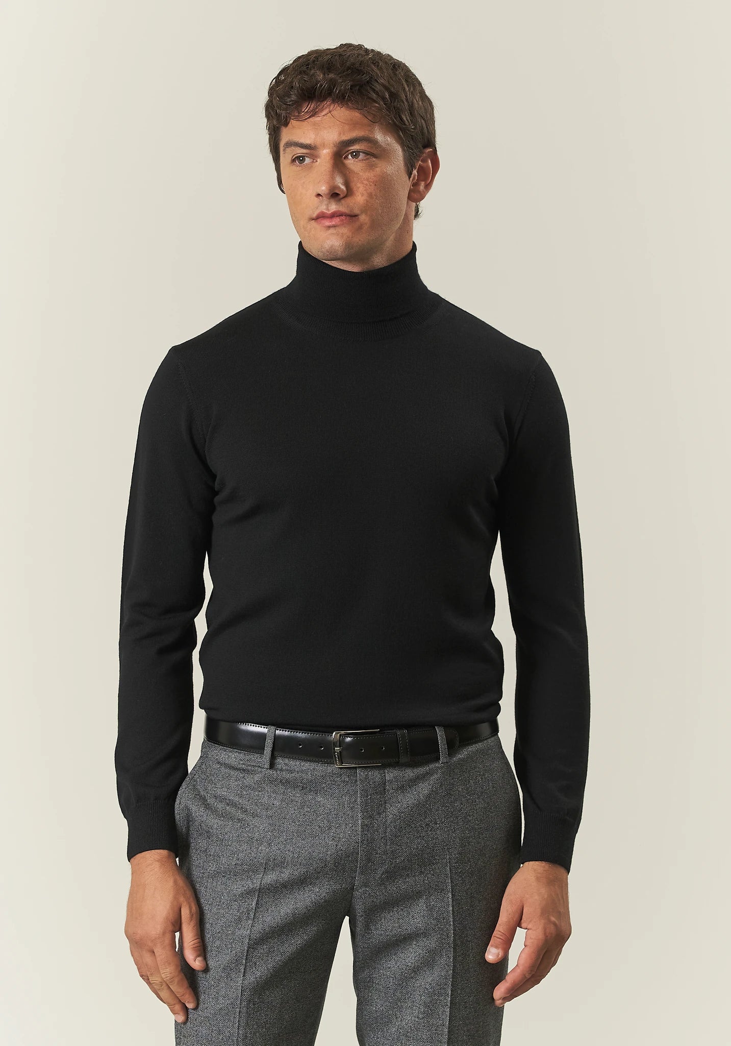 Schwarzer Rollkragenpullover aus Merinowolle von Lana Gatto Angelico 2