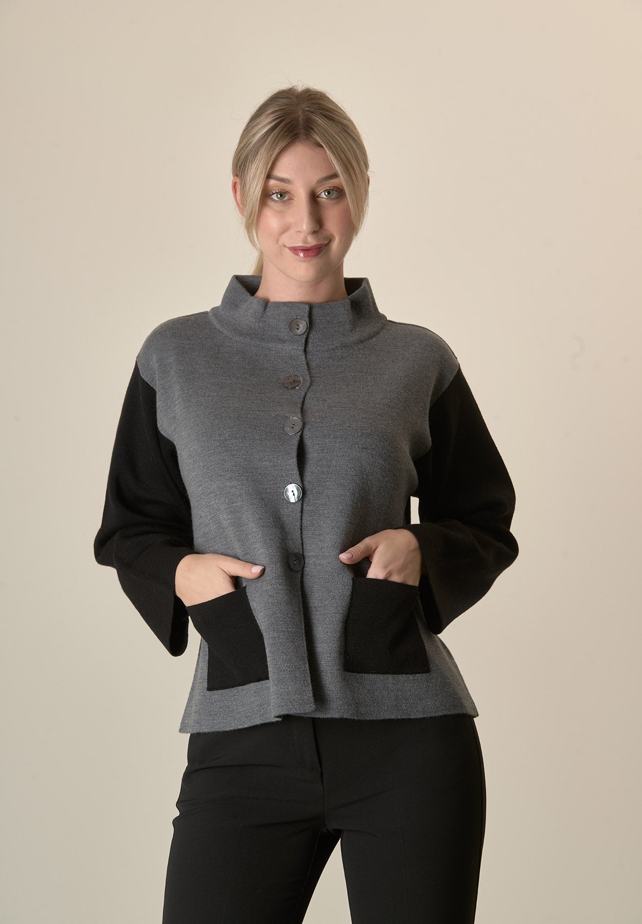 Giacca in maglia grigio nero collo coreano-Angelico