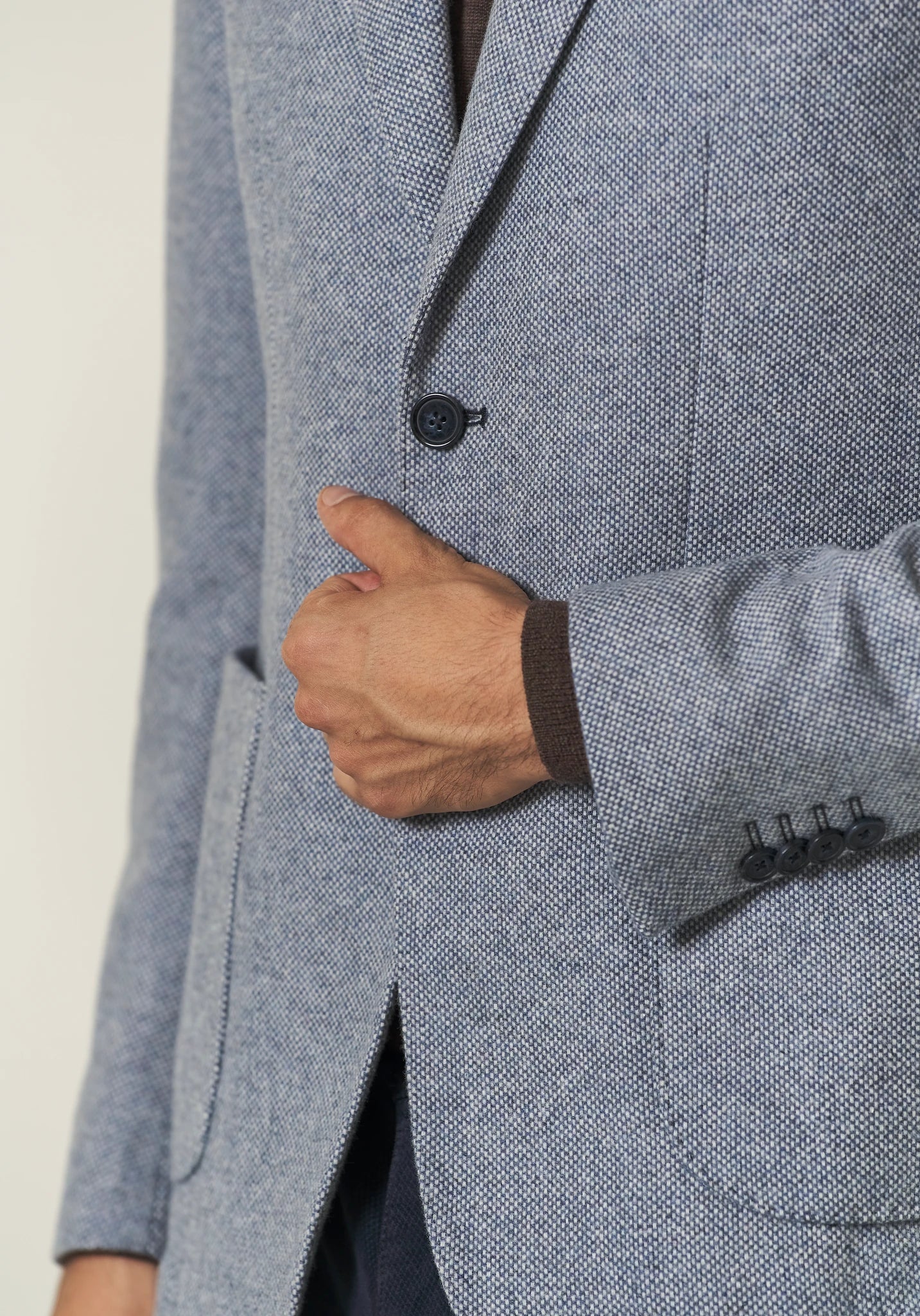 Giacca celeste decostruita sale pepe custom fit
