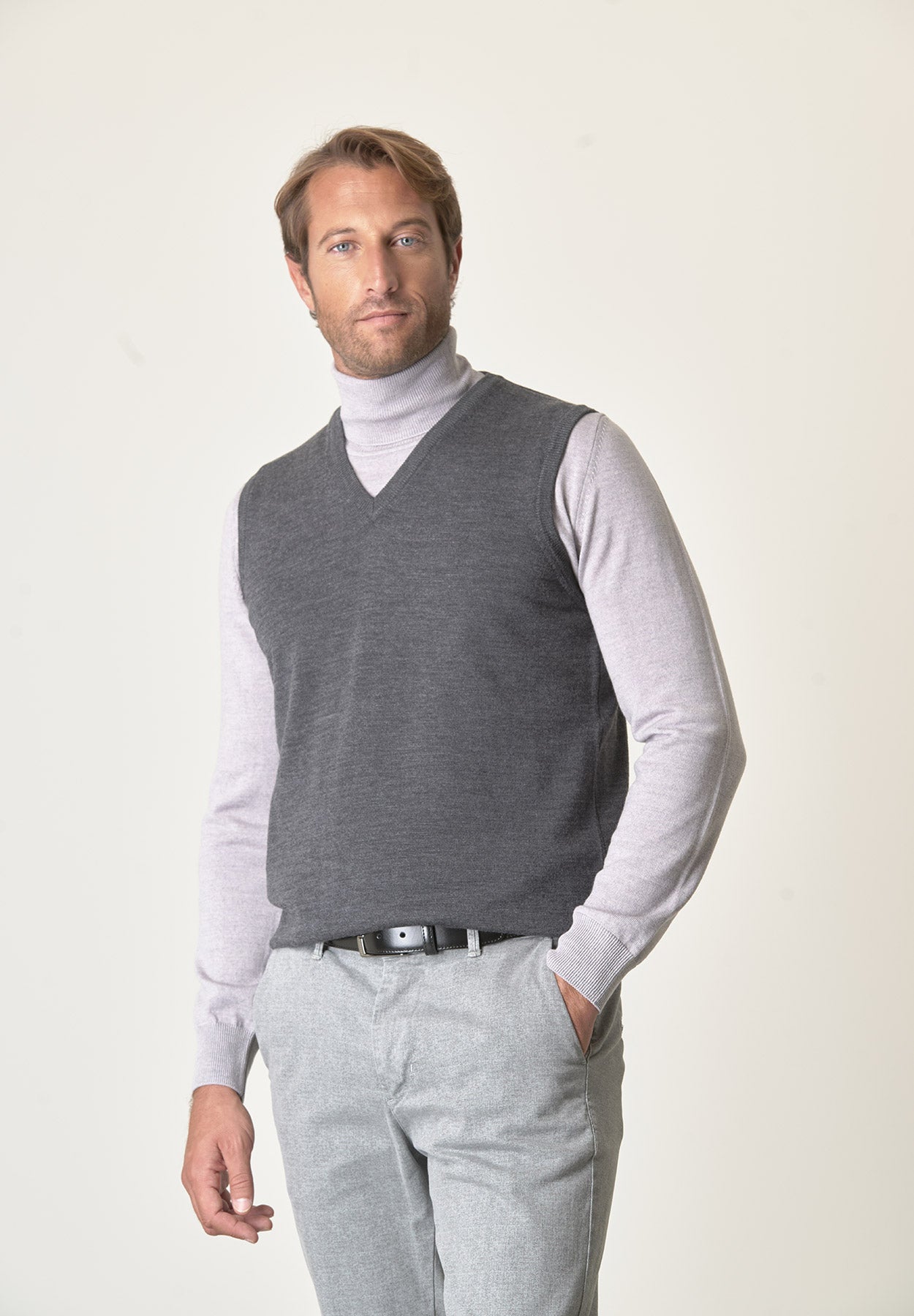 Gilet grigio scuro lana merinos extrafine-Angelico