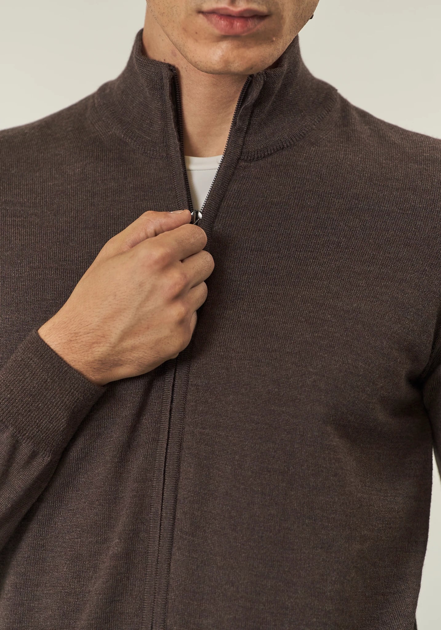 Maglia full zip marrone lana merinos Harmony