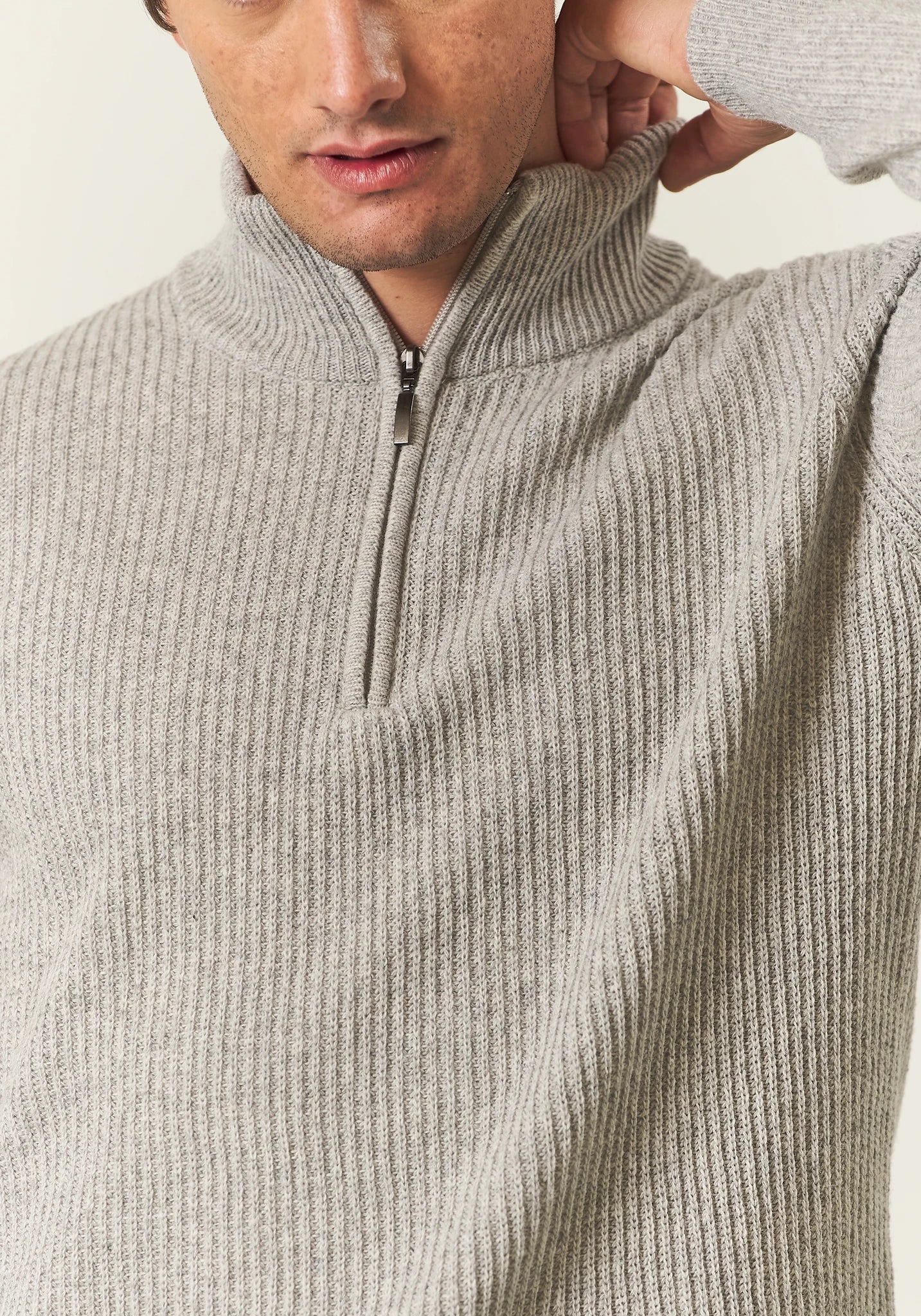 Lupetto zip grigio perla misto lana coste