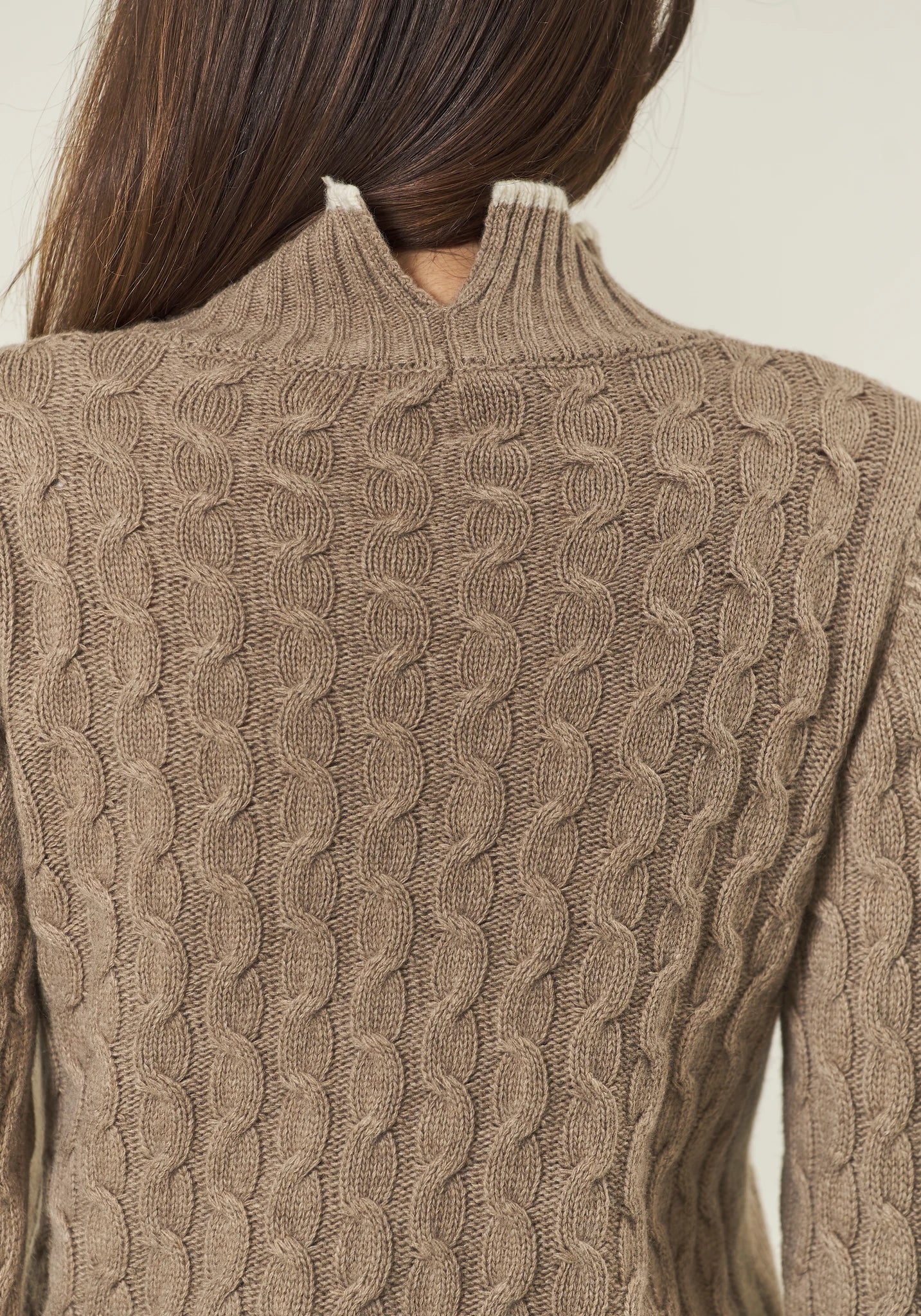 Dolcevita beige treccia misto cashmere