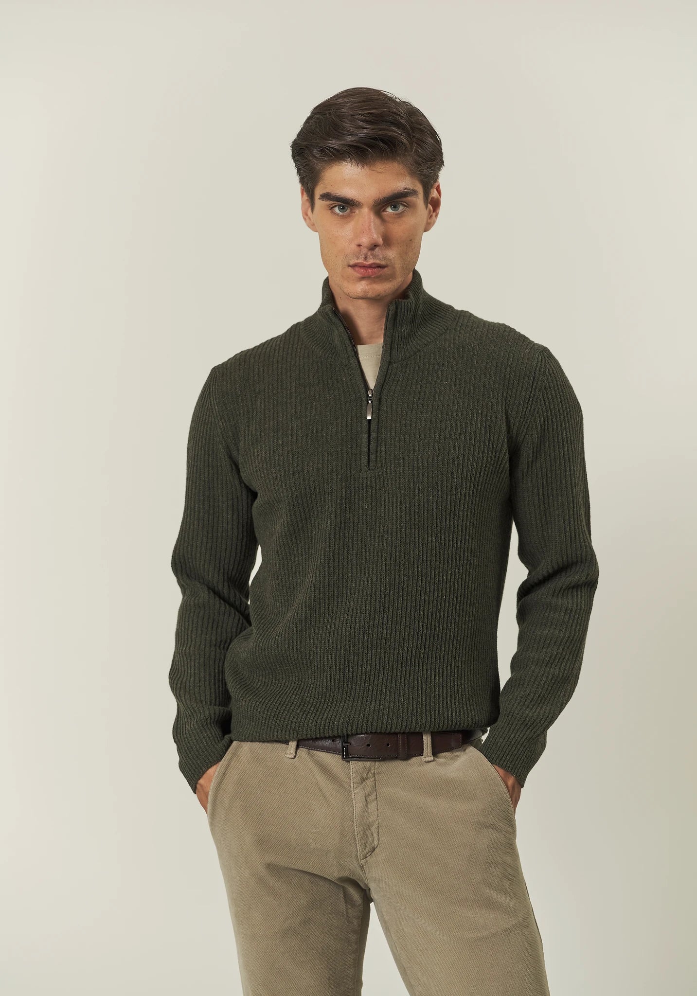 Lupetto zip verde misto lana coste