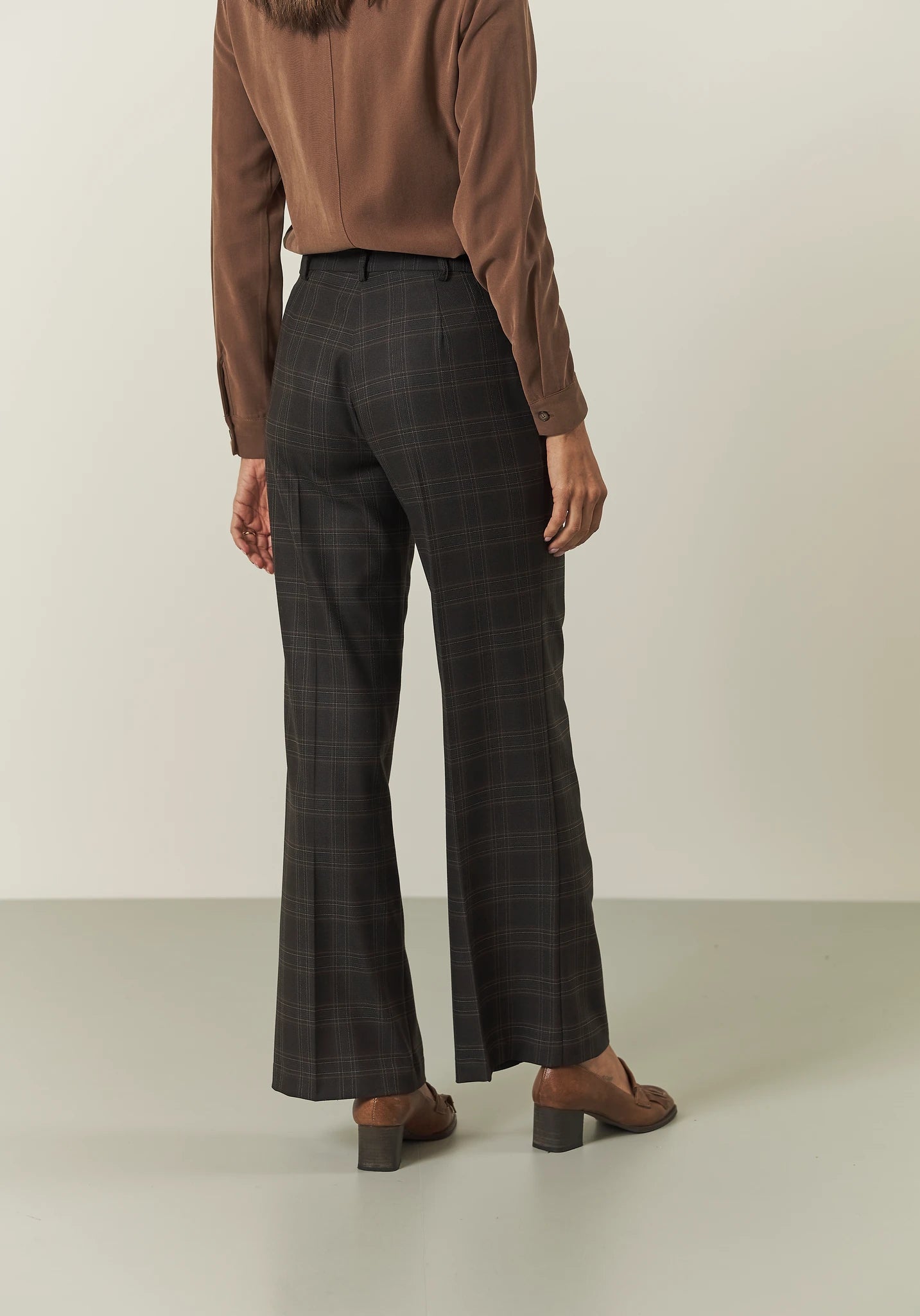 Pantalone marroni beige Galles ampi