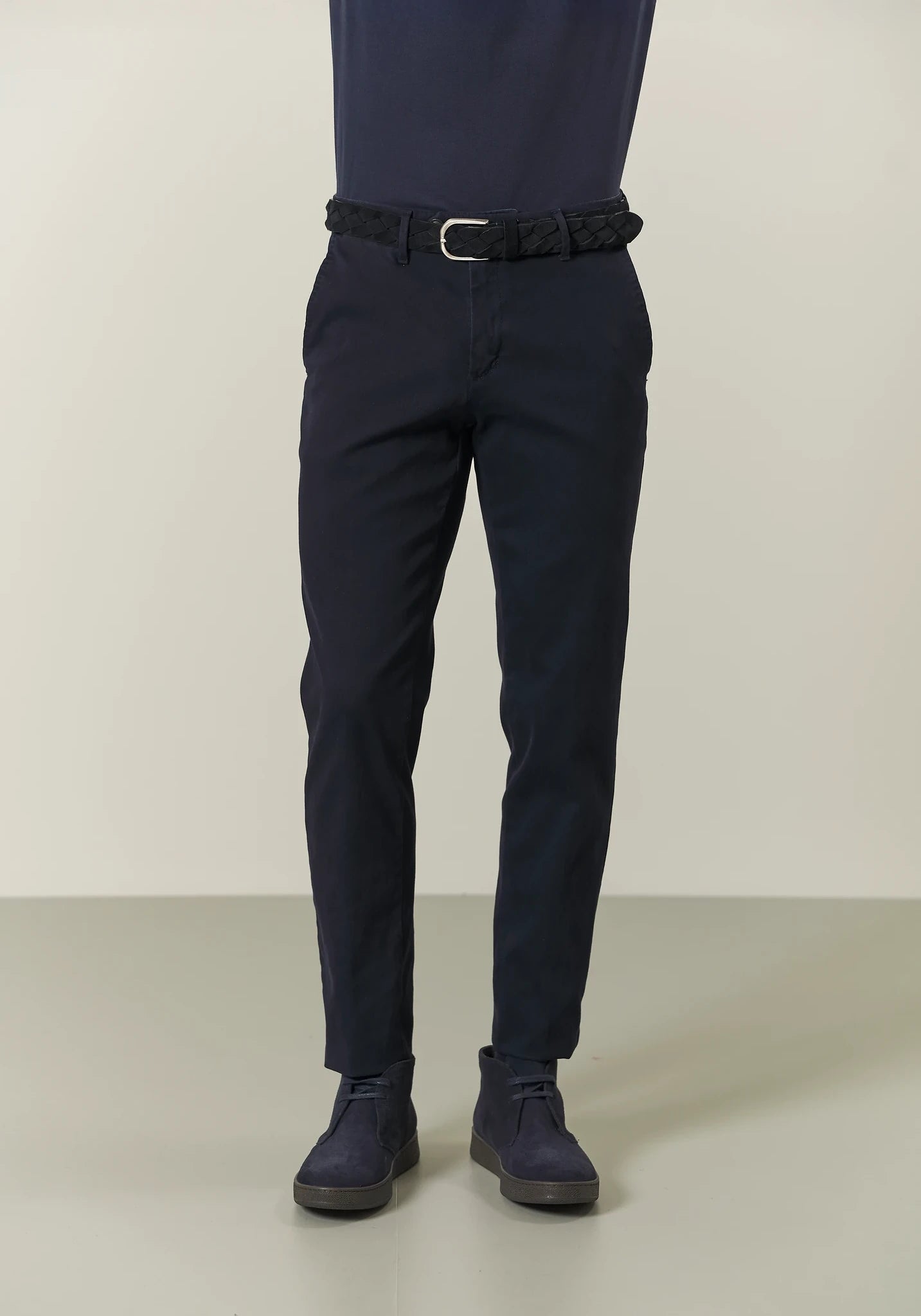 Pantalone blu microstruttura cotone stretch regular fit