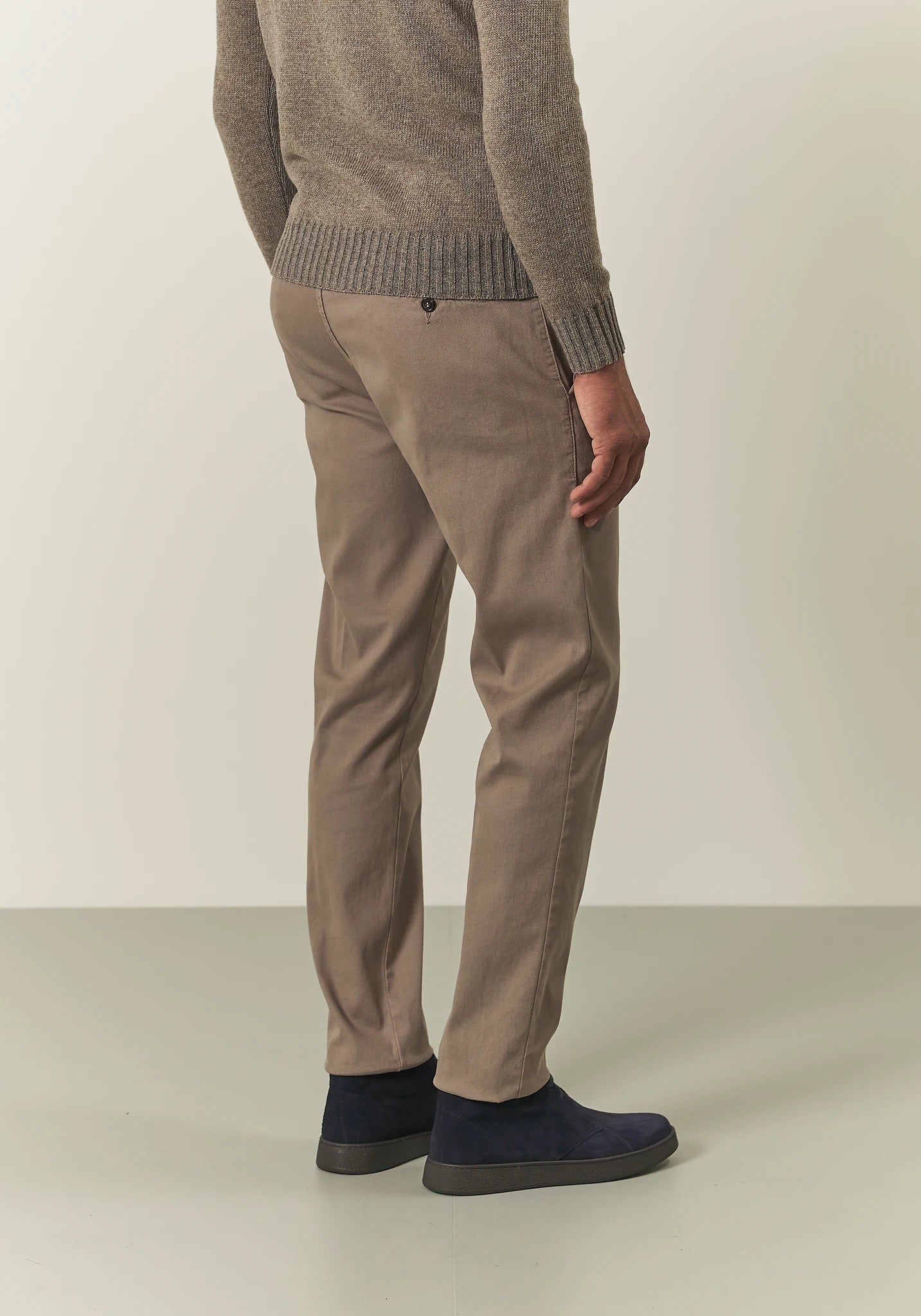 Pantalone corda microstruttura cotone stretch slim fit