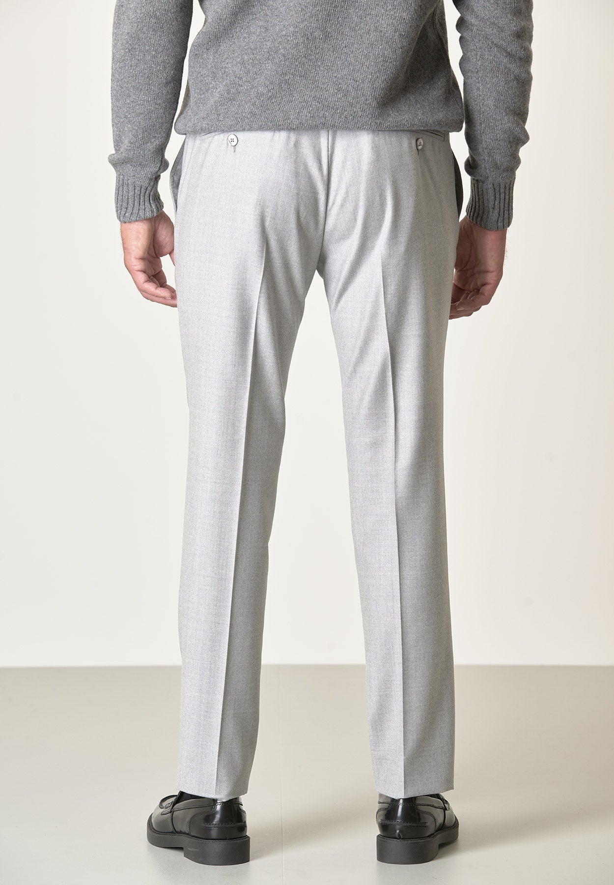 Pantalone grigio chiaro flanella lana vergine custom fit-Angelico