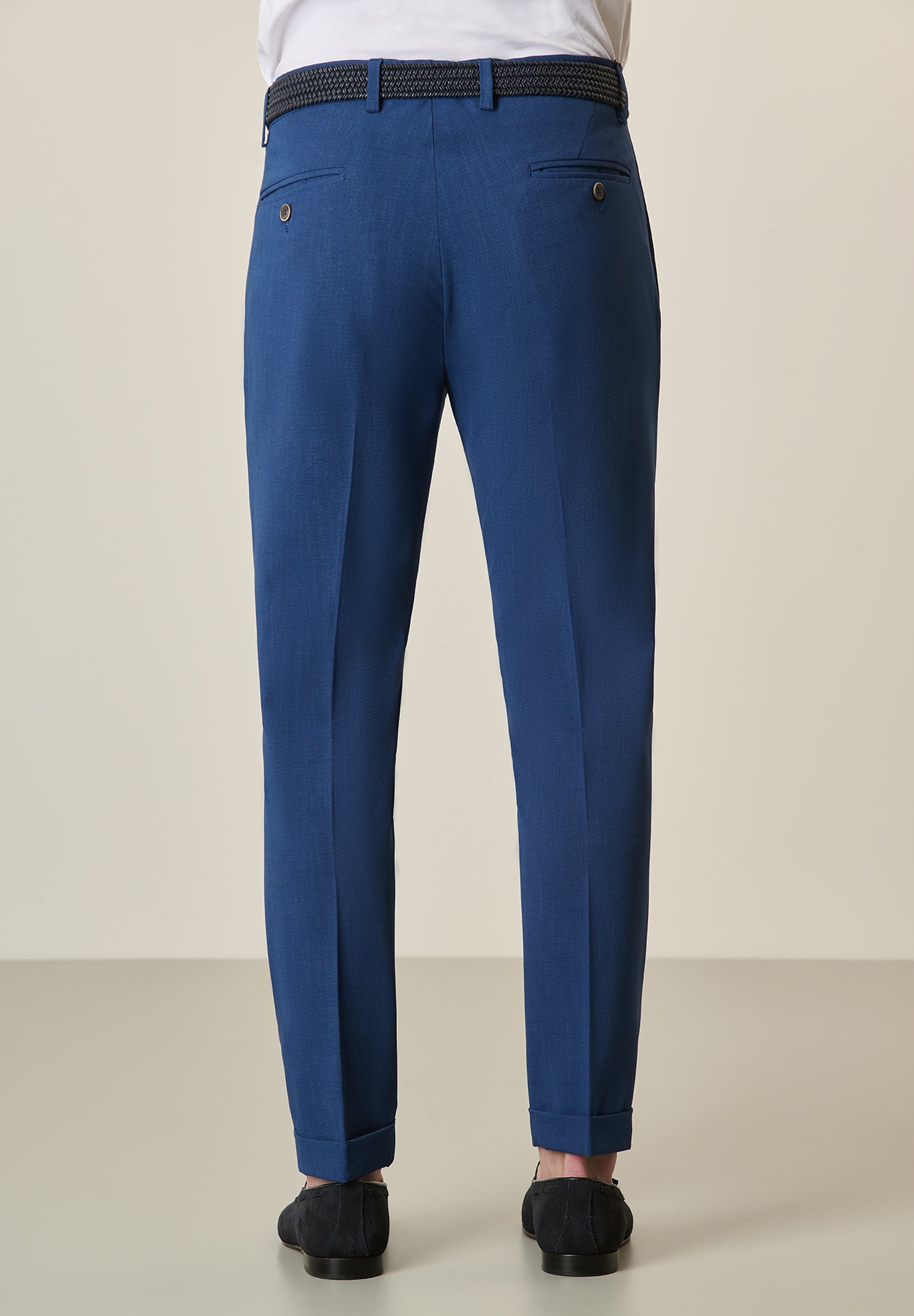 Blaue Gabardinehose mit Bundfalten, Custom Fit