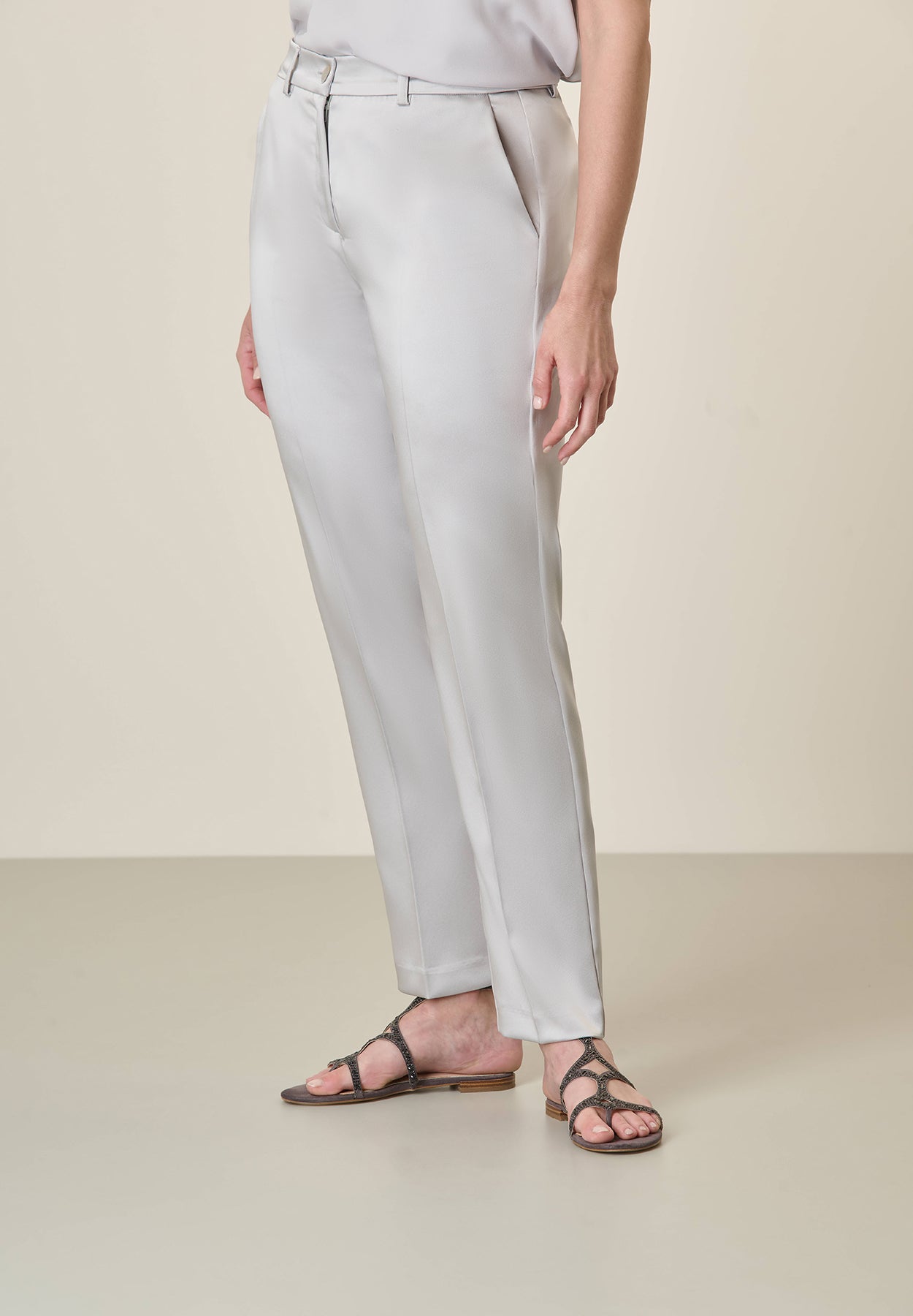 Pantalone raso grigio chiaro