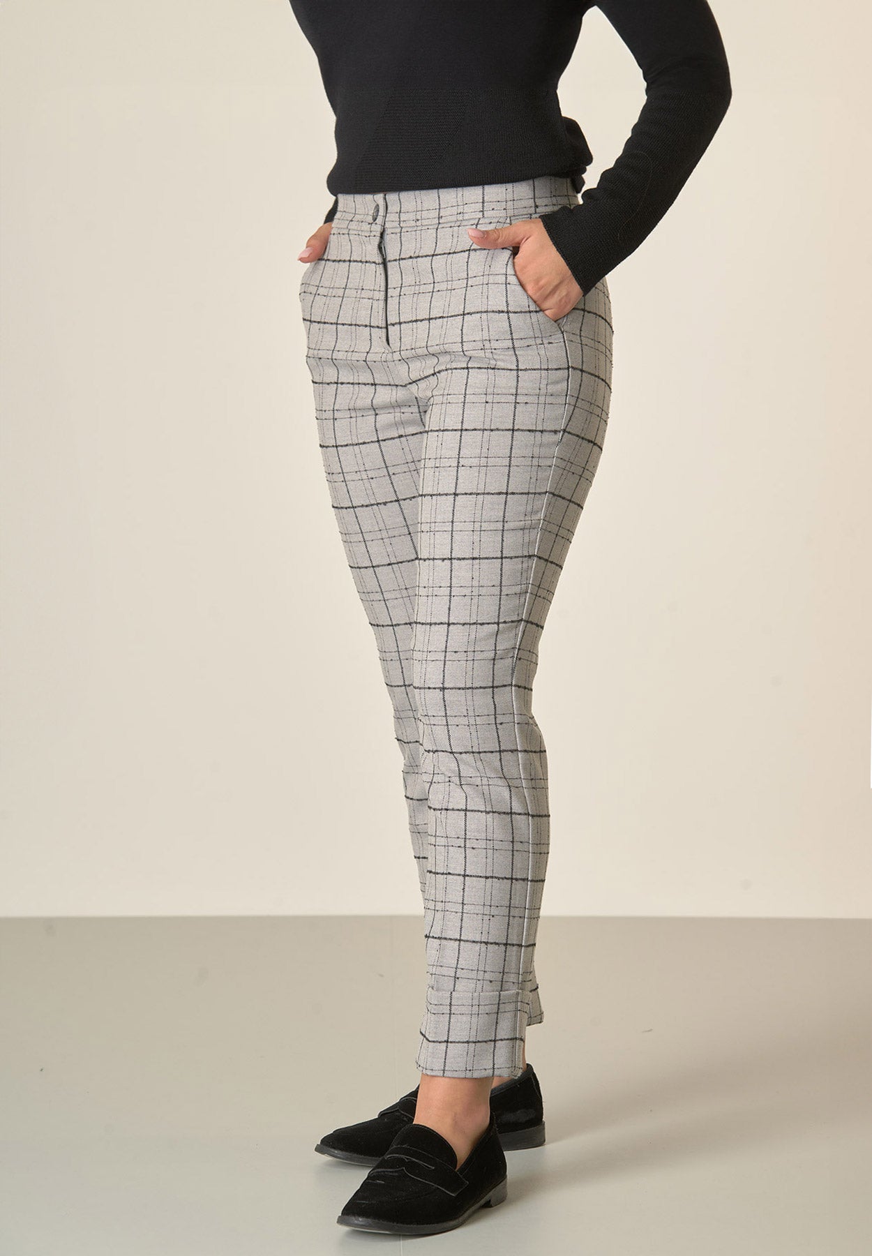 Pantalone grigio chiaro fantasia quadri risvolto-Angelico