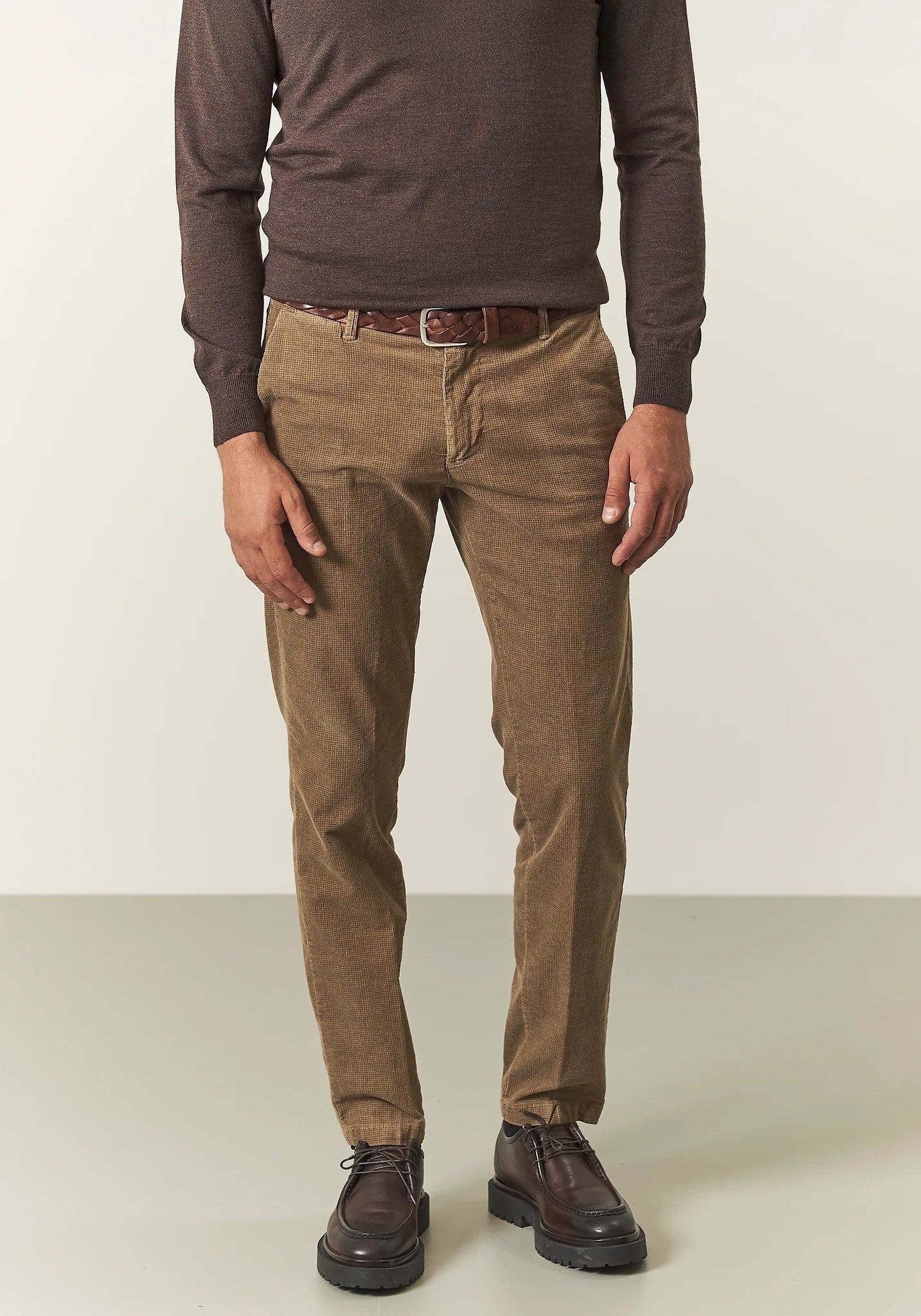 Pantalone cammello fustagno jacquard slim fit