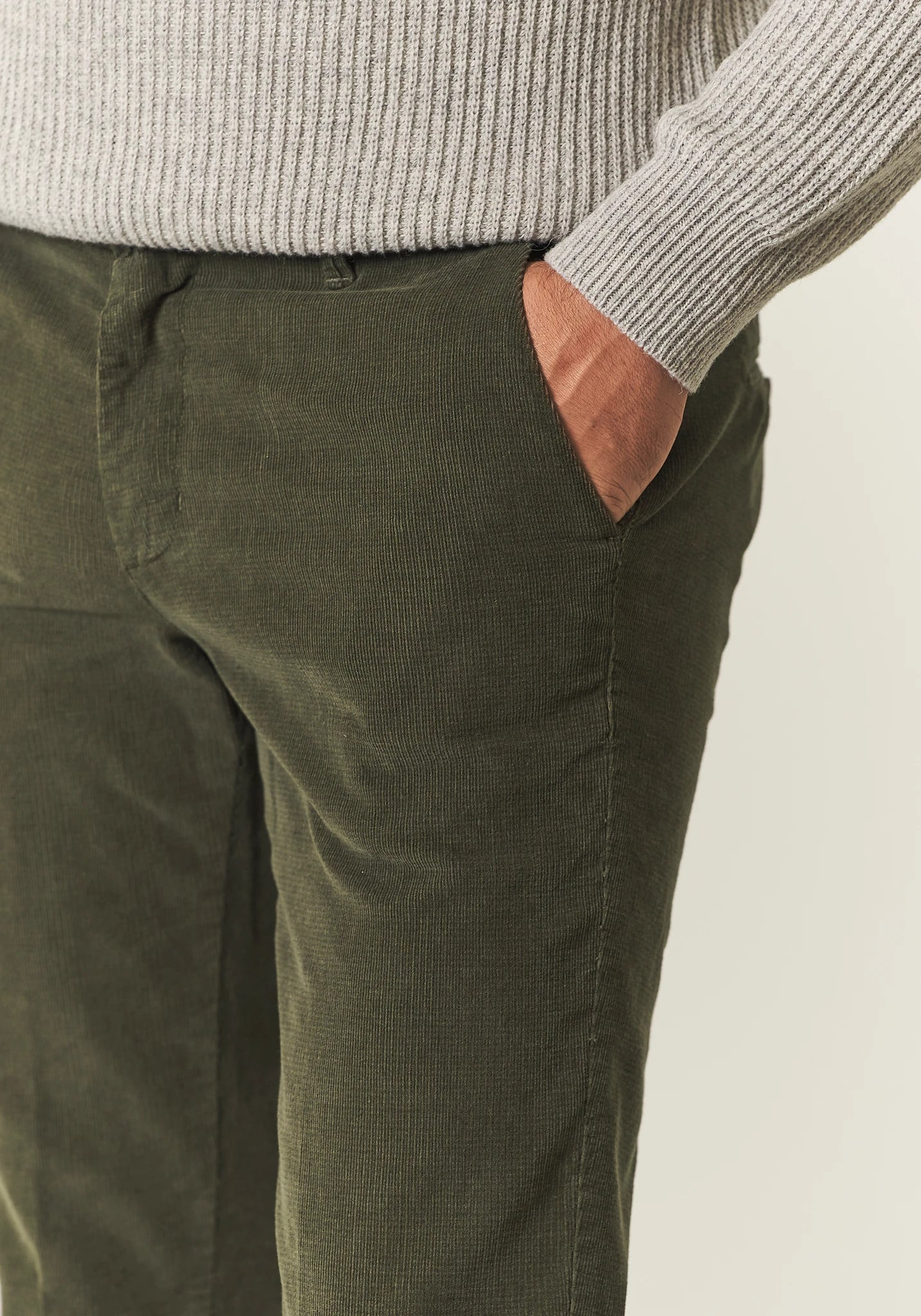 Pantalone verde militare fustagno jacquard slim fit