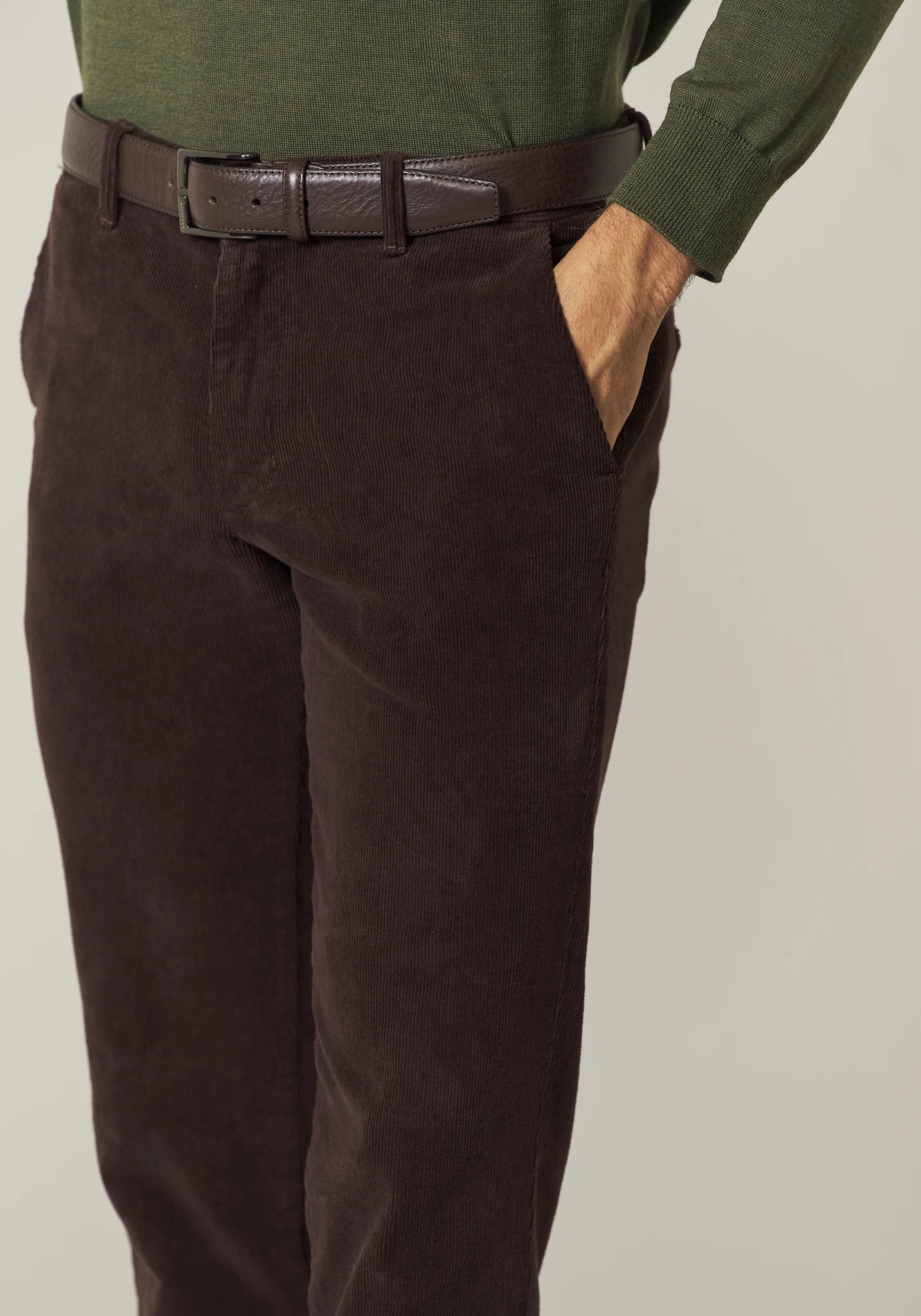 Pantalone marrone velluto cotone stretch slim fit