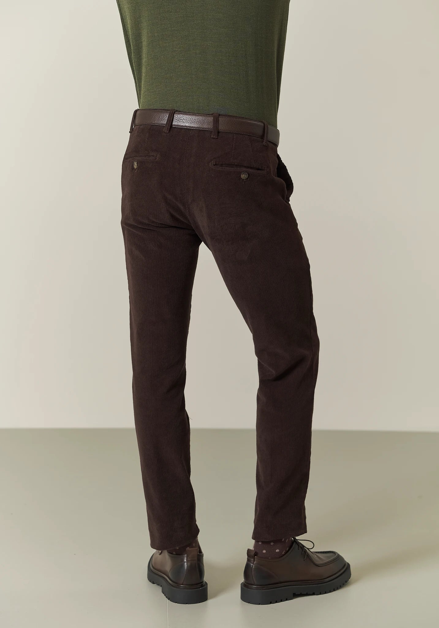 Pantalone marrone velluto cotone stretch slim fit