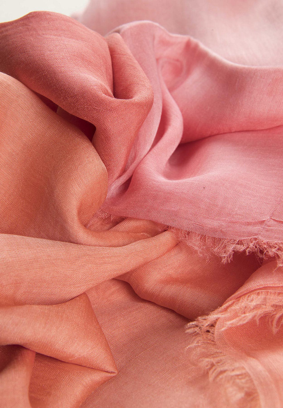 Pashmina korallenrosa Degradé-Modalseide