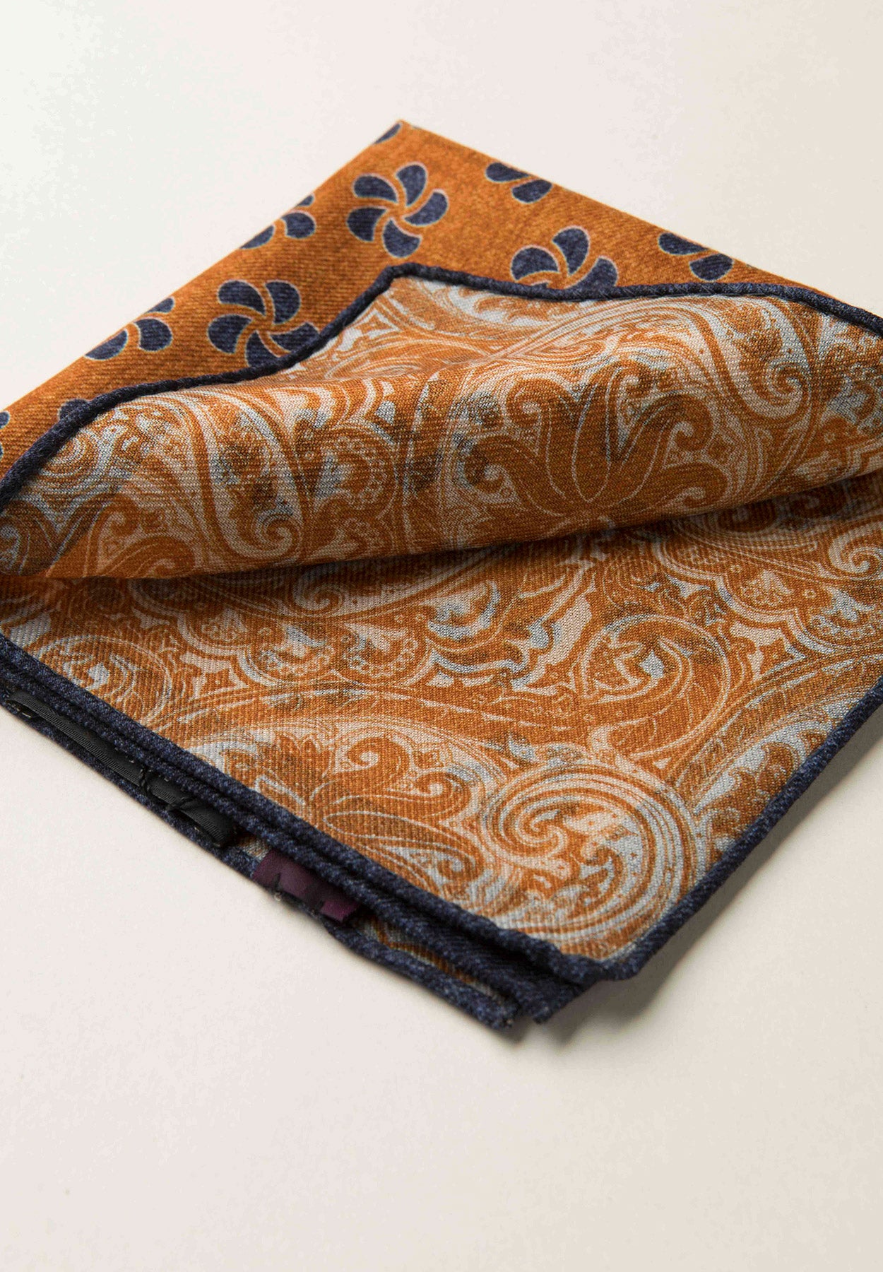Pochette arancione blu fronte retro lana-Angelico