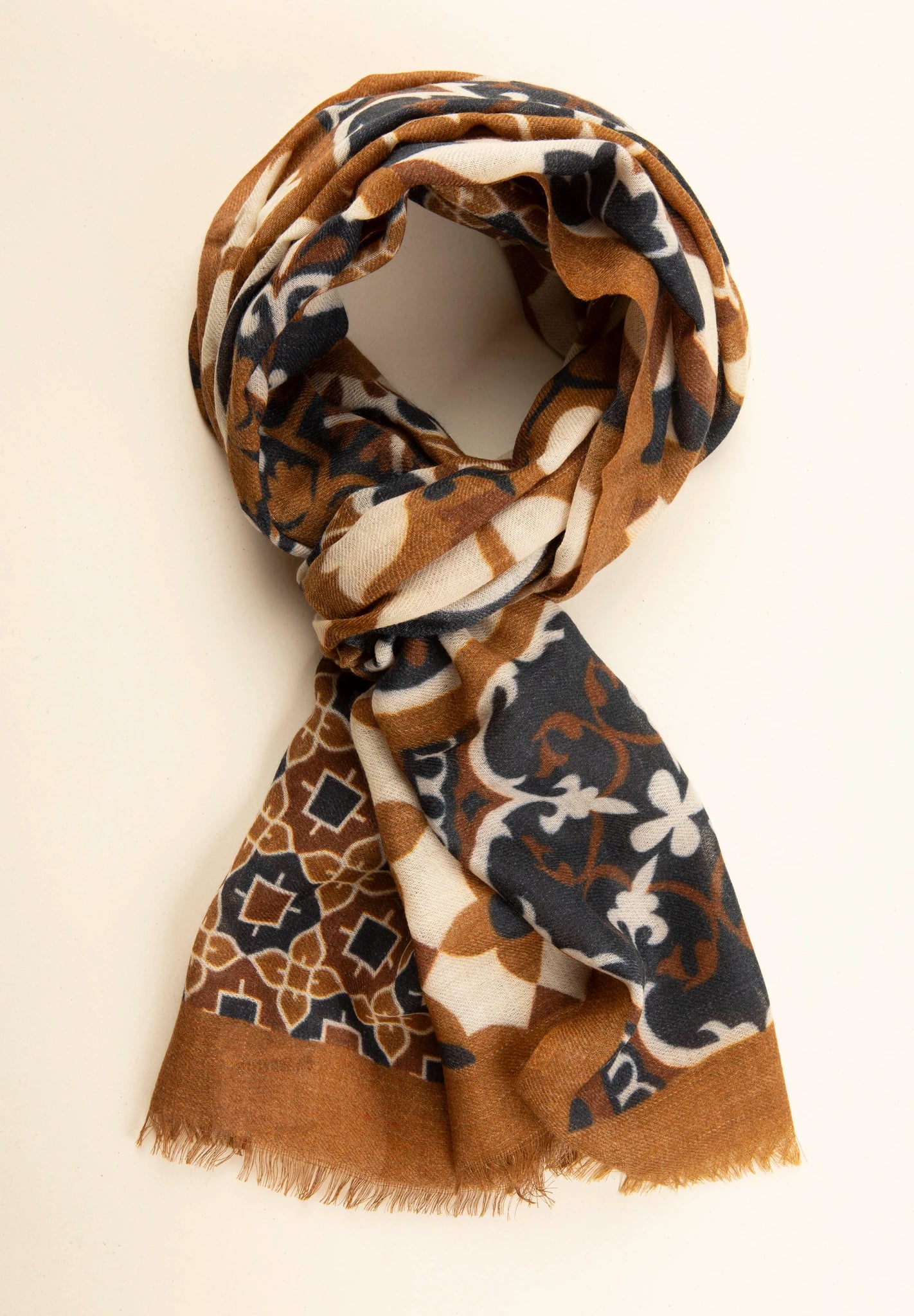Sciarpa nocciola lana fantasia astratta blu beige