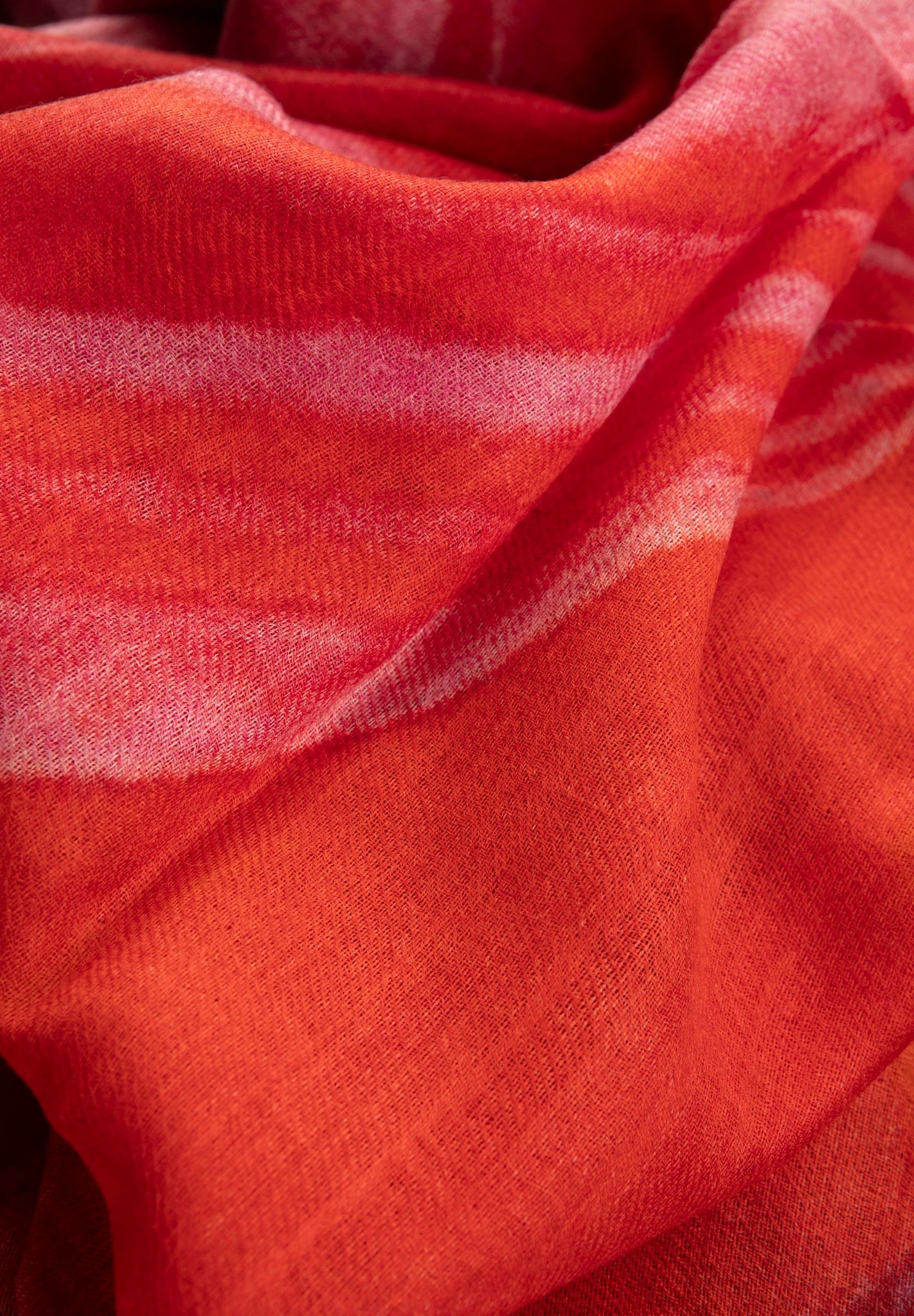 Sciarpa rossa lana fantasia astratta bordeaux rosa