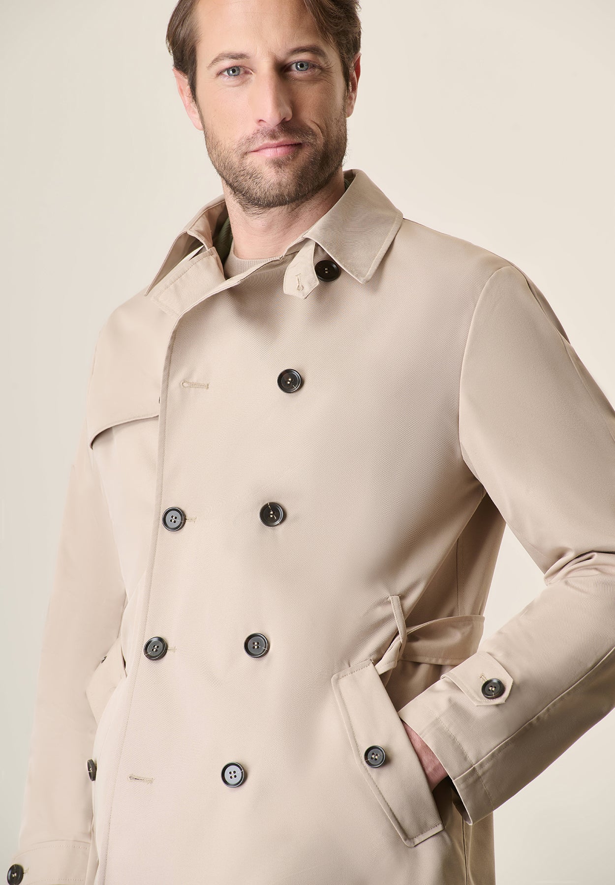 Trench Impermeabile beige doppiopetto con cintura