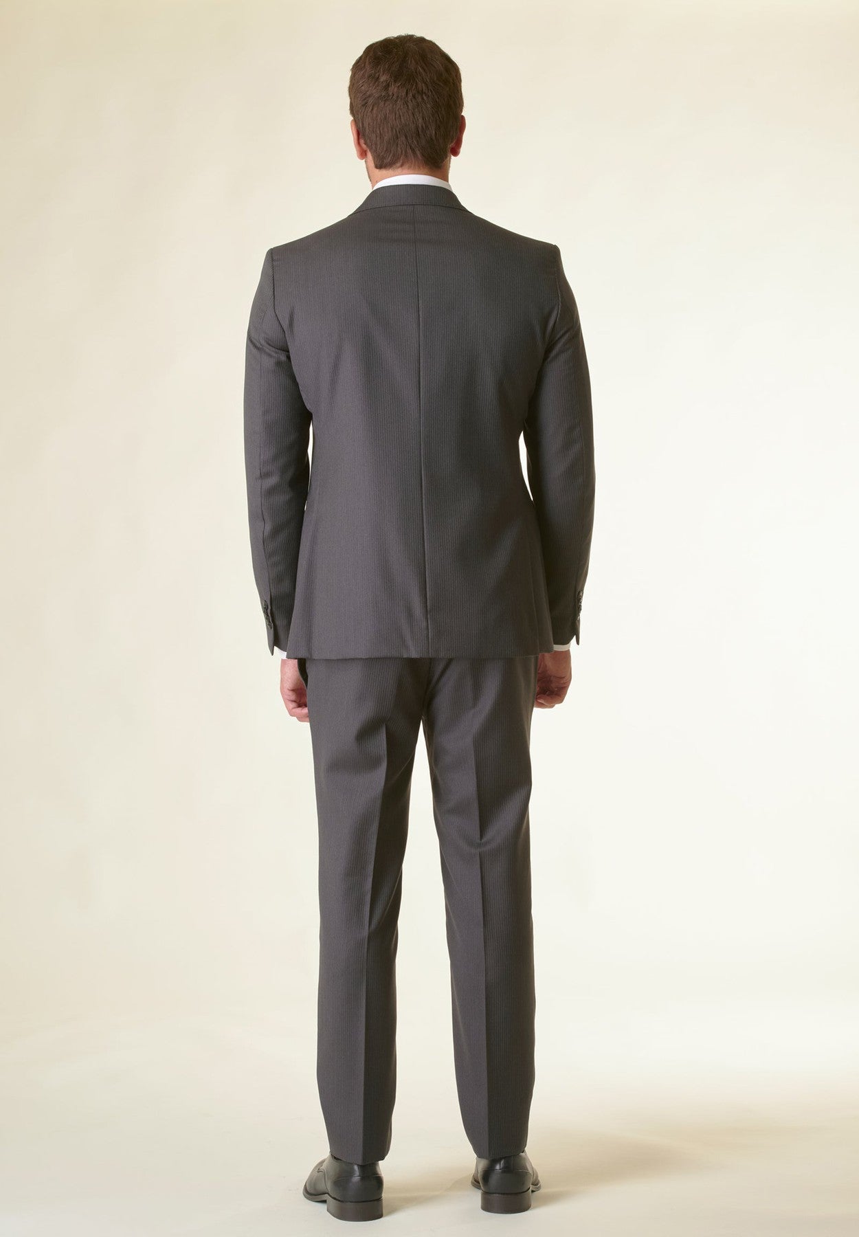 Abito antracite gessato lana custom fit