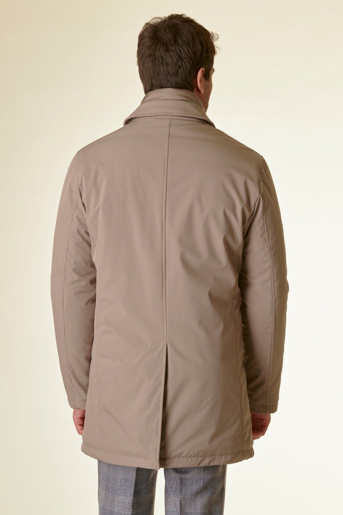 Cappotto beige tecnico imbottito