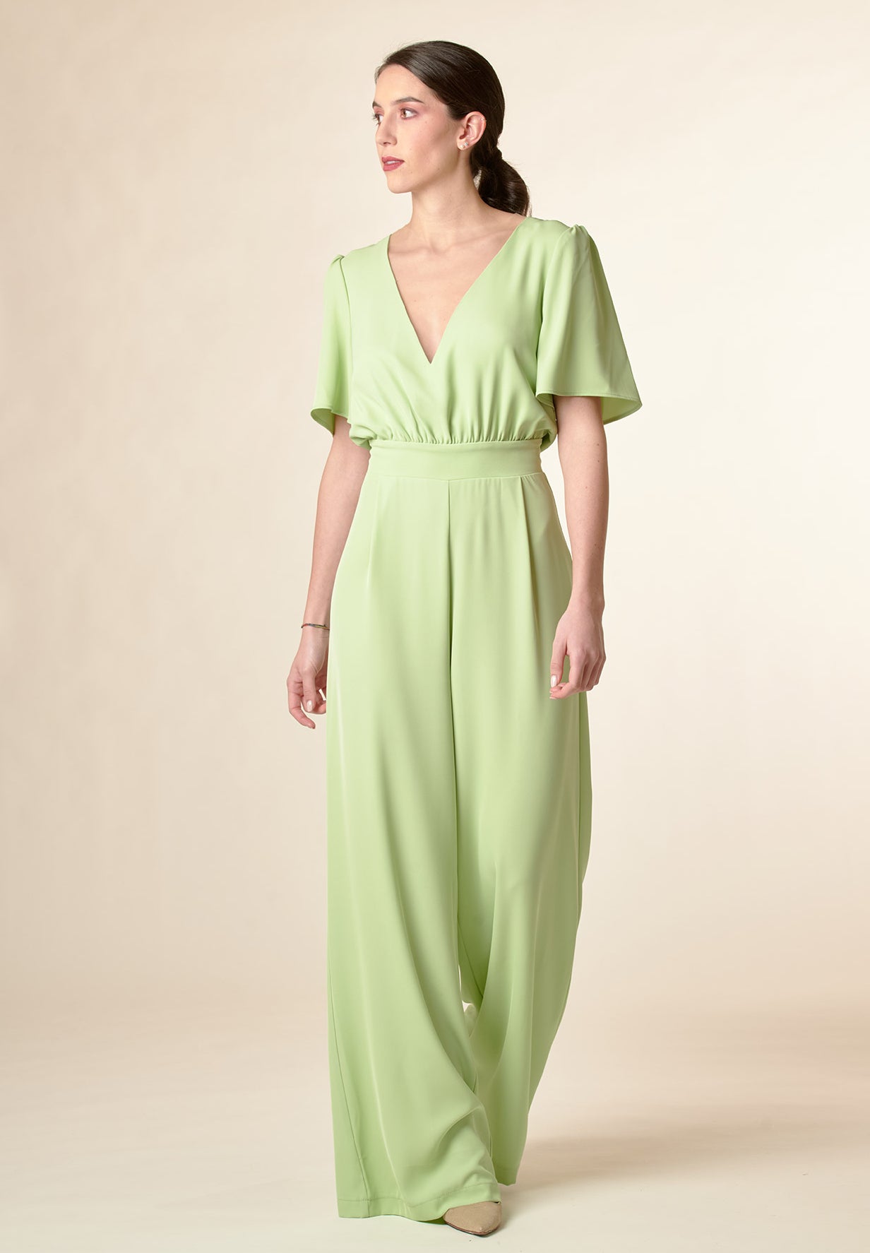 Tuta verde manica aletta scollo V Angelico 1