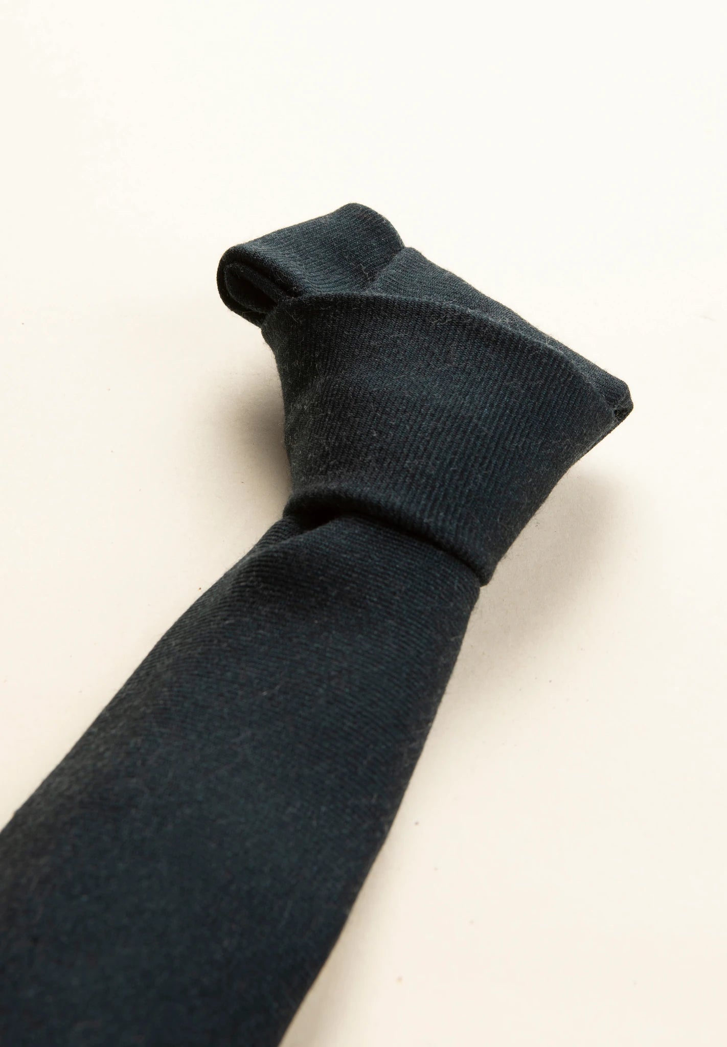 Cravatta lana blu navy unita-Angelico