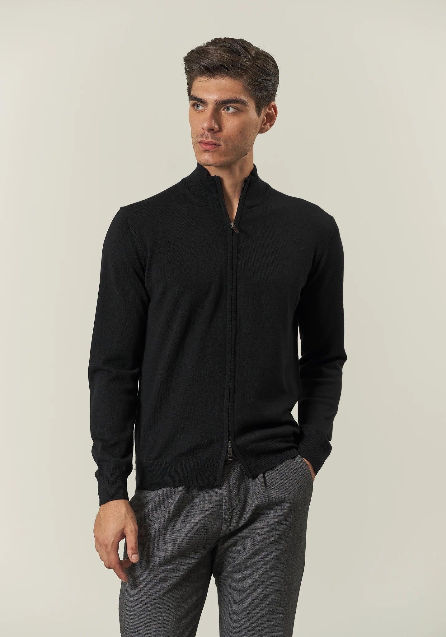 Maglia full zip nero lana merinos Harmony
