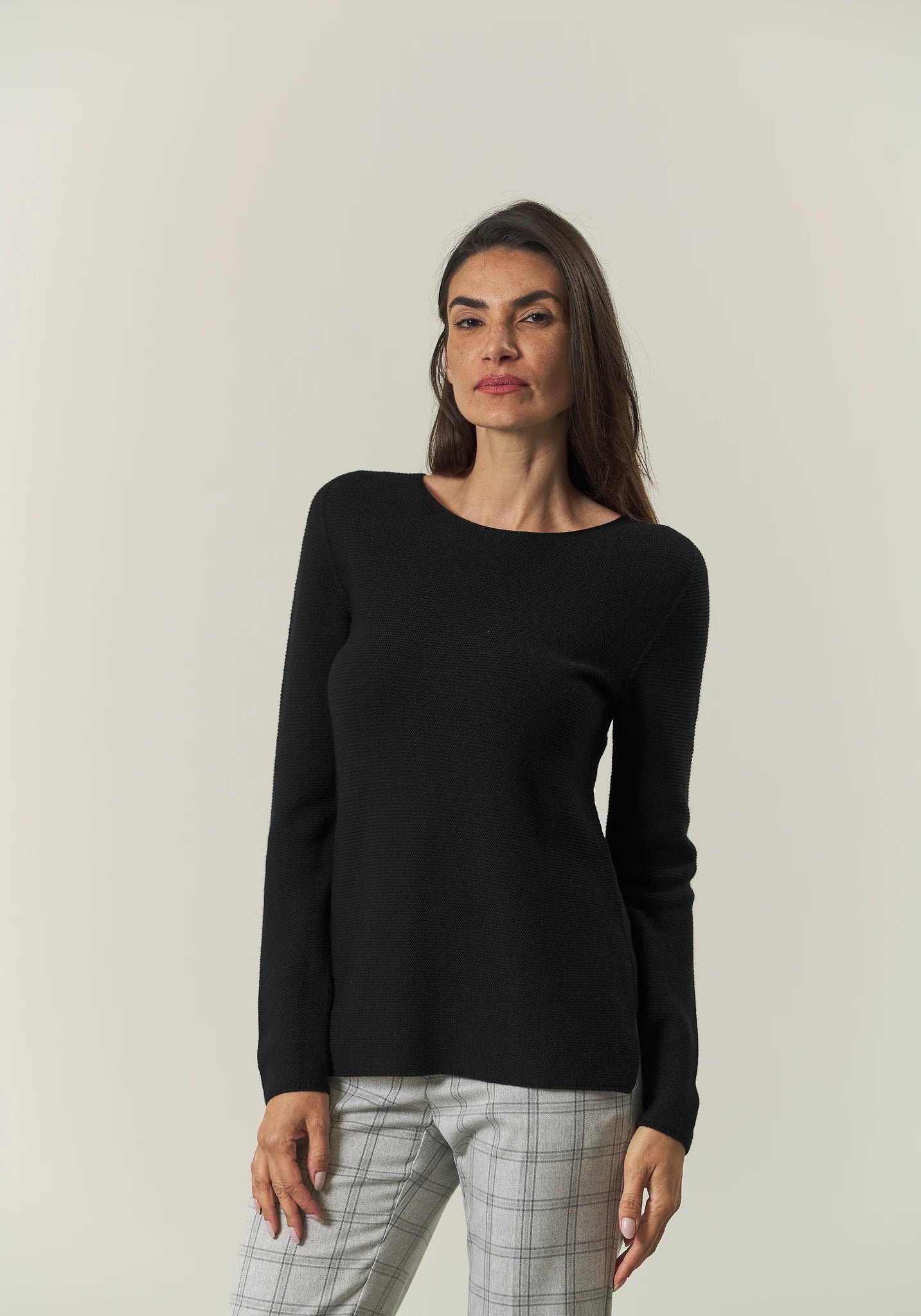 Black merino wool crewneck Lana Gatto Angelico 2