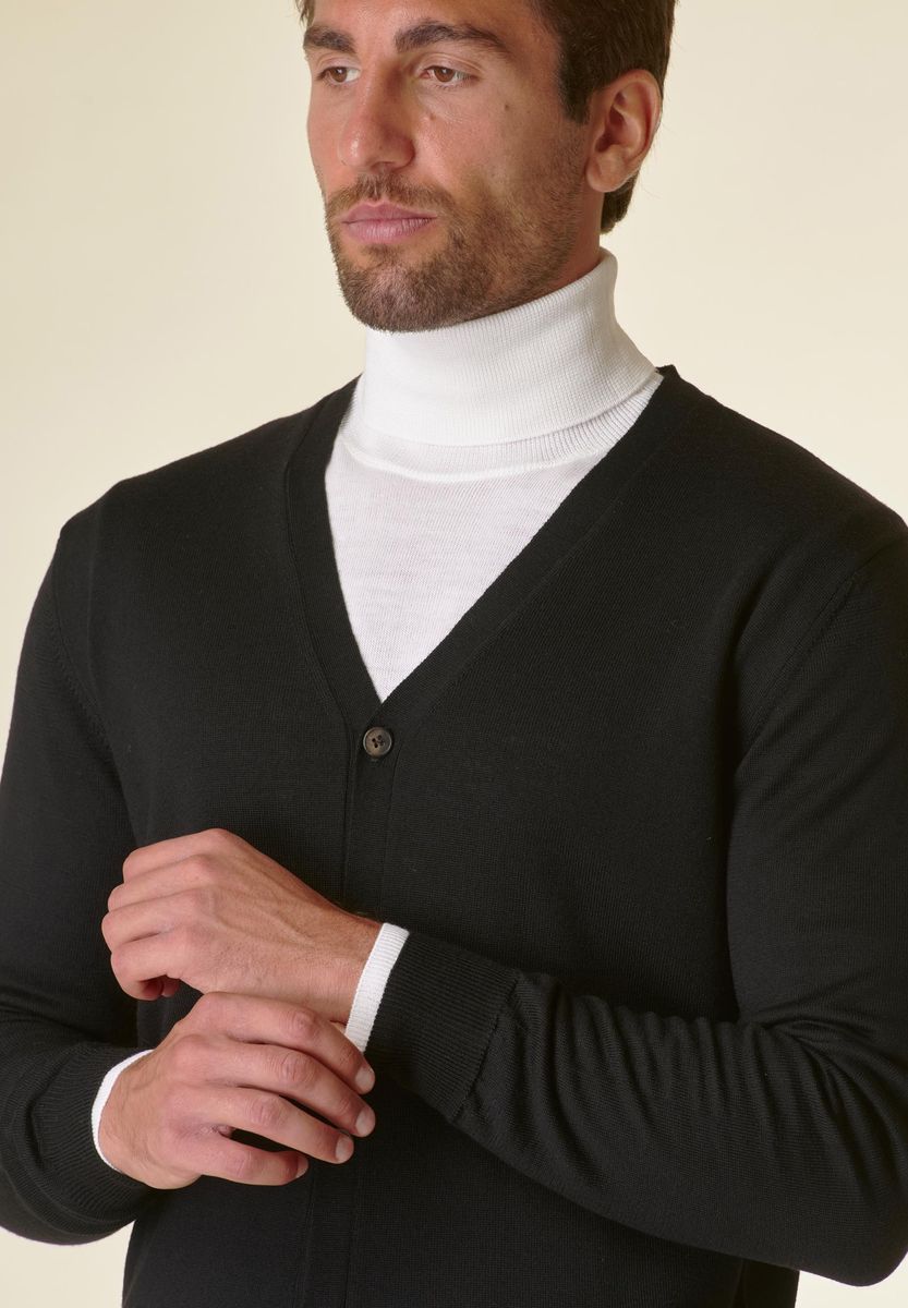 Cardigan nero bottoni merino lana Gatto