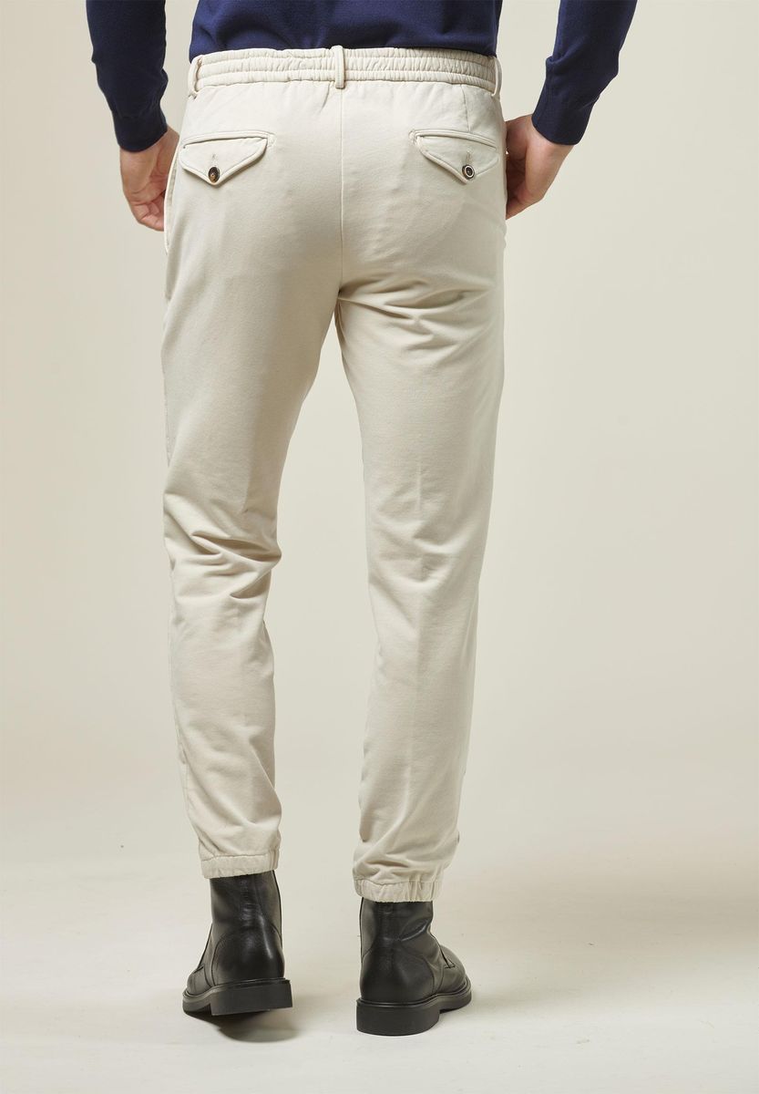 Pantalone ecru coulisse fondo elastico slim