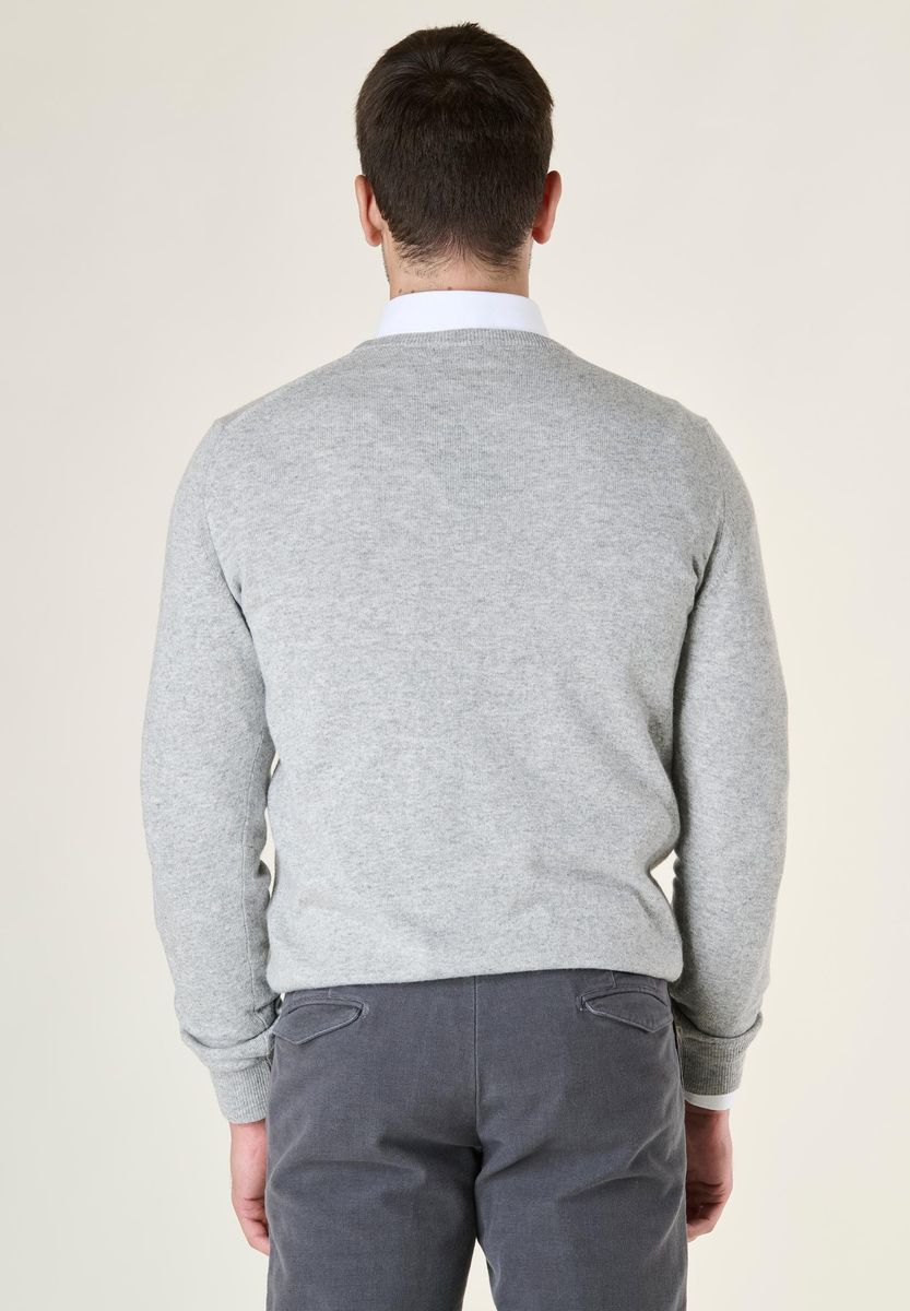 Girocollo grigio chiaro mano-cashmere