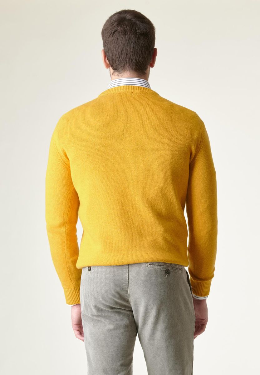Maglia senape misto lana-cashmere girocollo