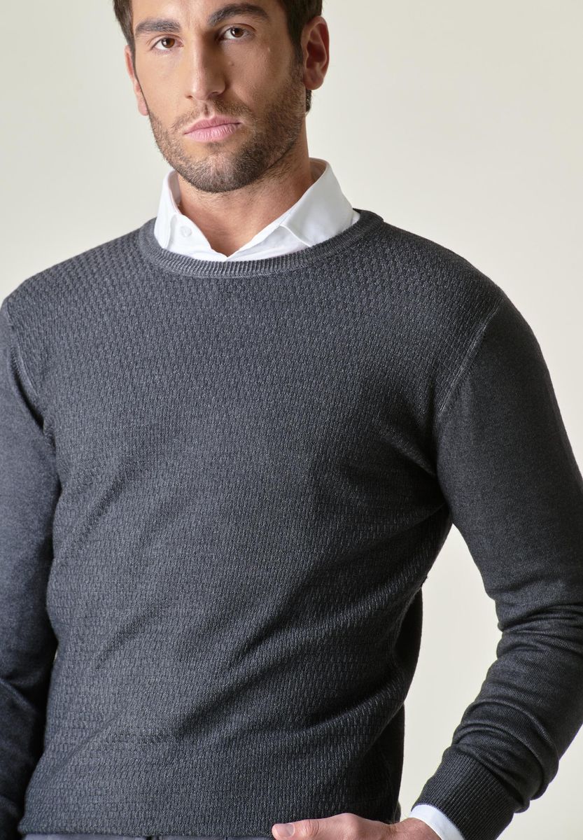 Maglia antracite merino fast dyed davantino operato