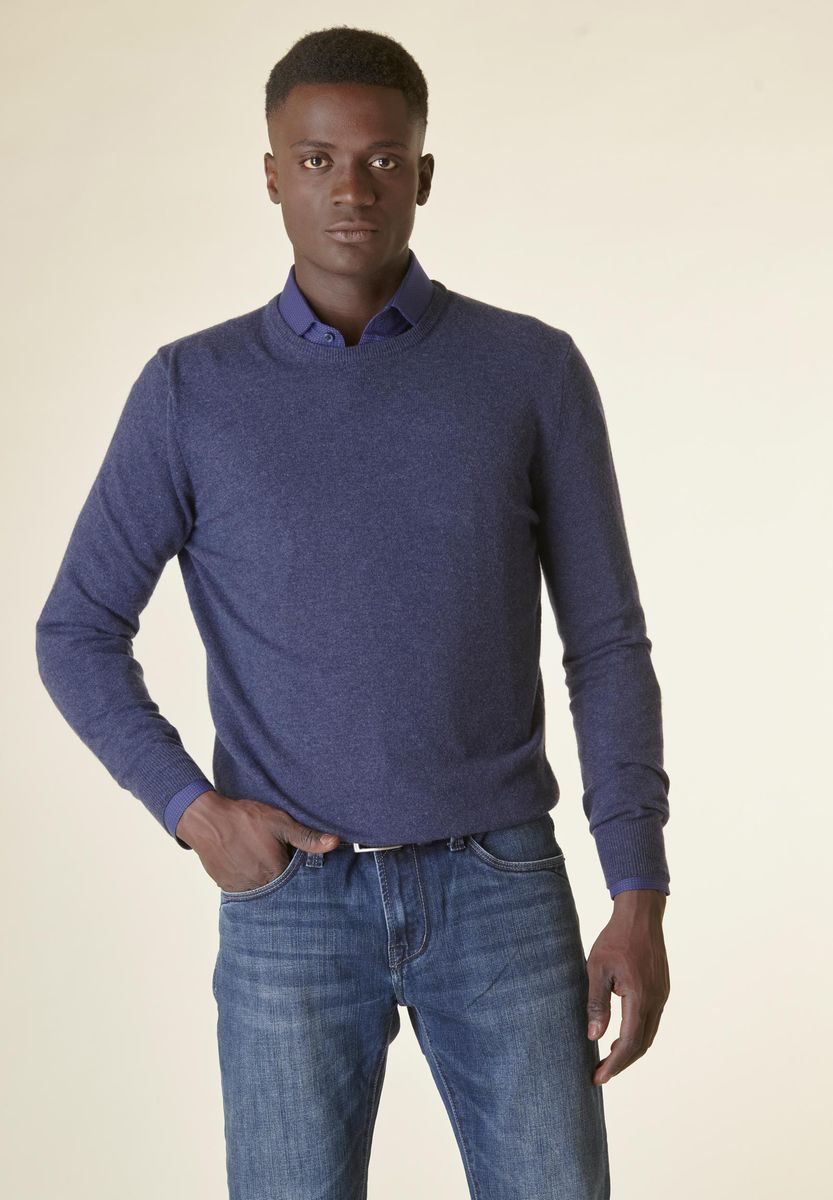 Maglia blu girocollo mano cashmere