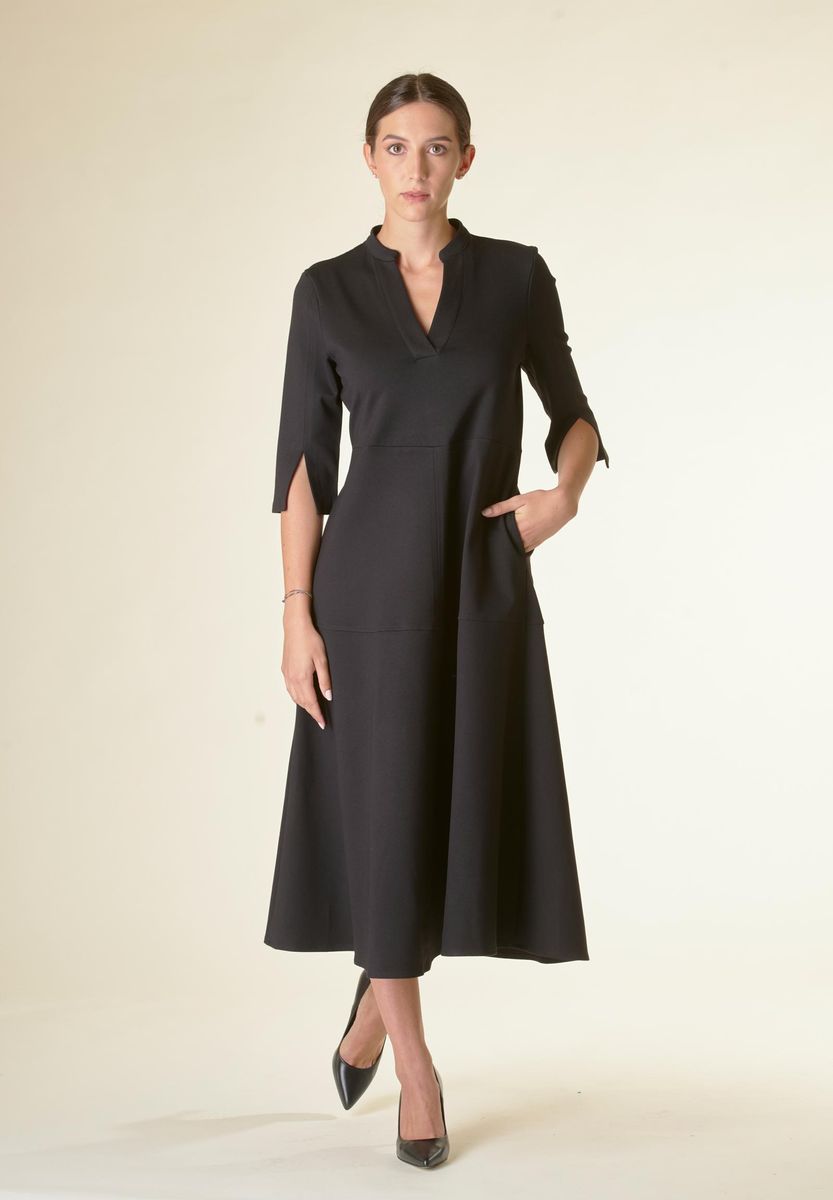 Vestito nero v midi svasato con cintura-Angelico