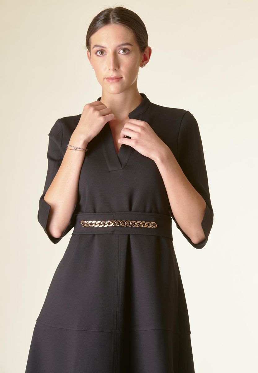 Vestito nero v midi svasato con cintura-Angelico